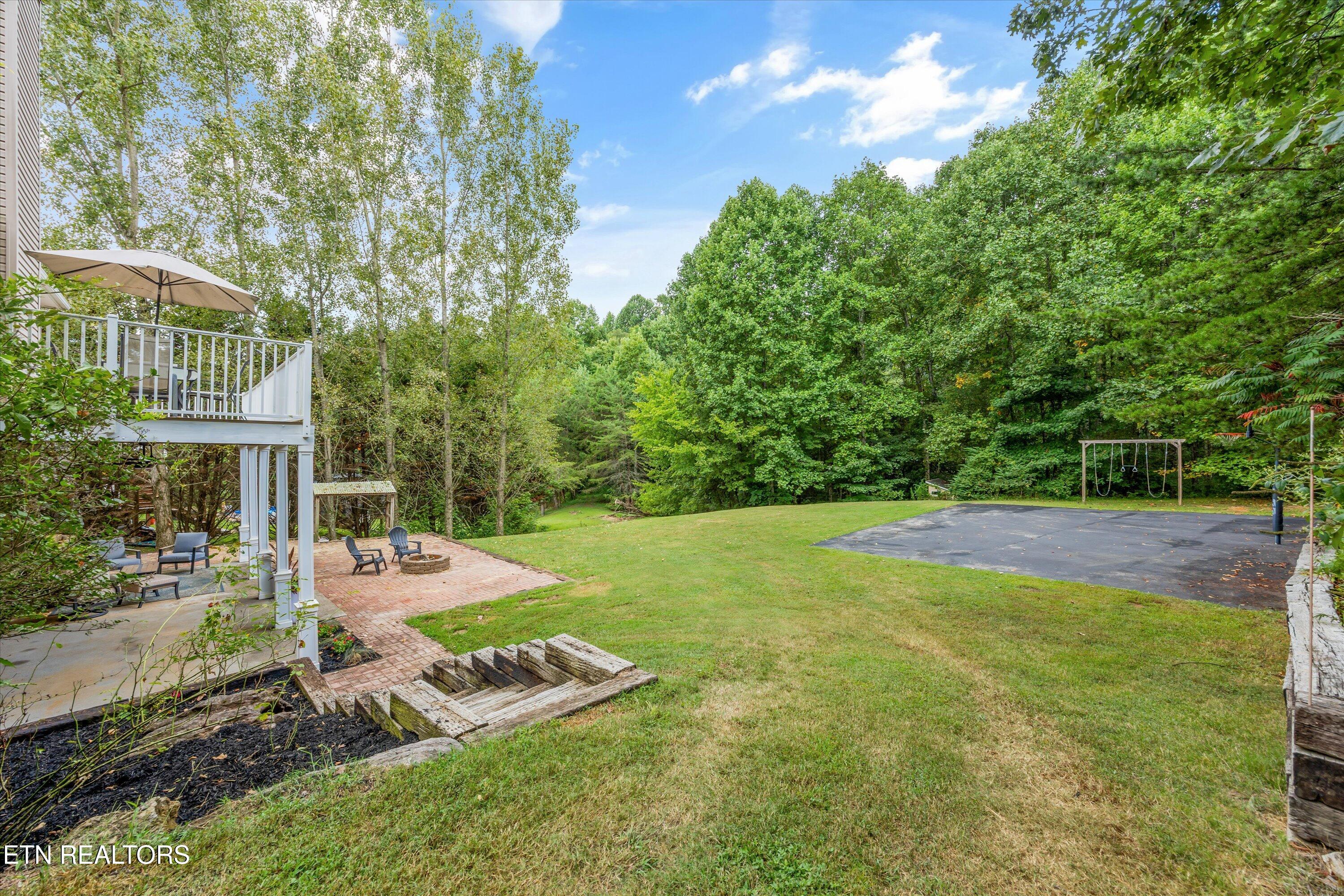 8127 Campbells Point Road Corryton TN 37721