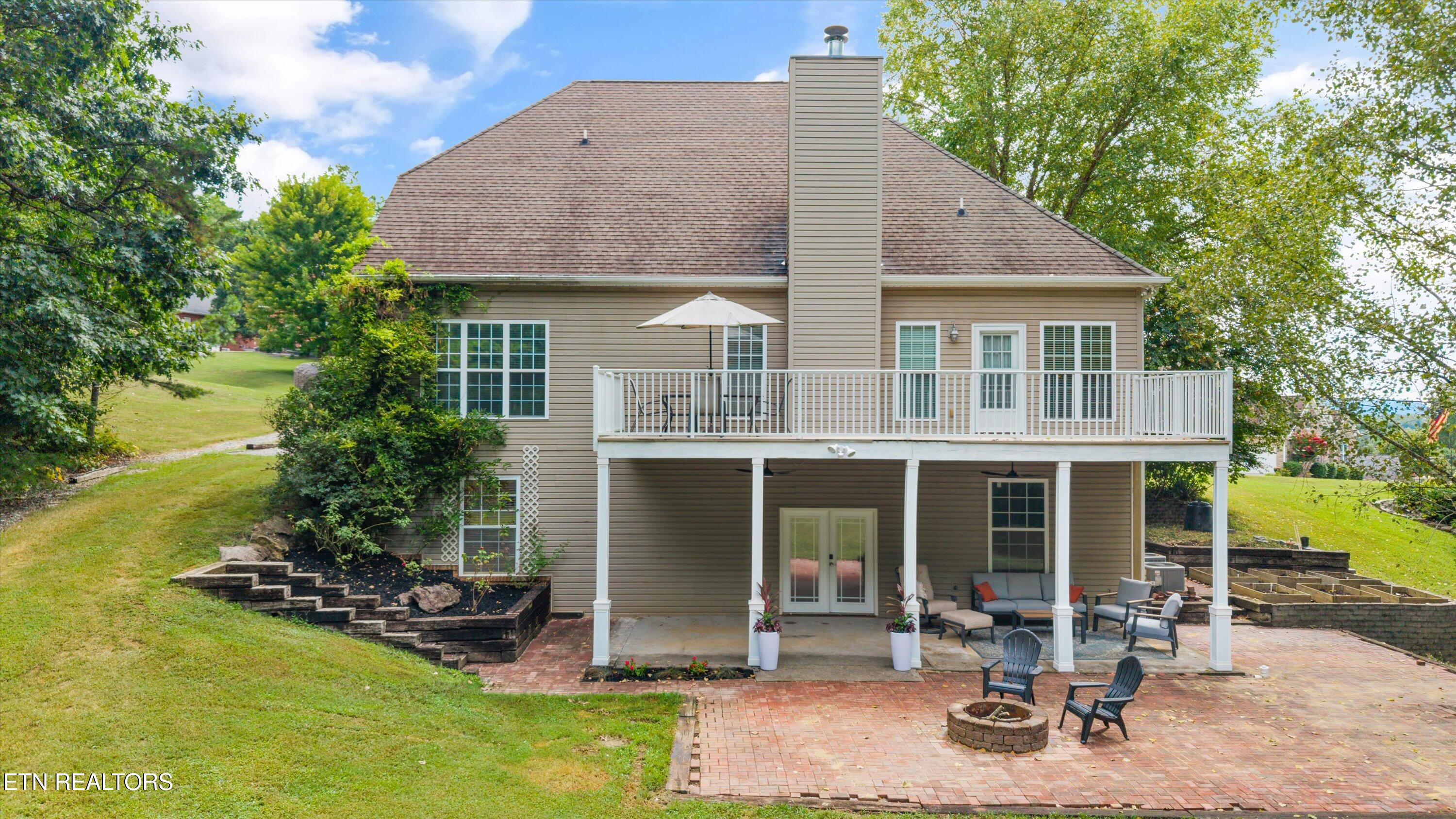 8127 Campbells Point Road Corryton TN 37721