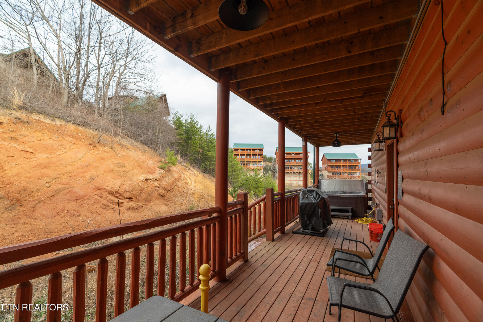 2517 Laurel Point Way Sevierville TN 37862