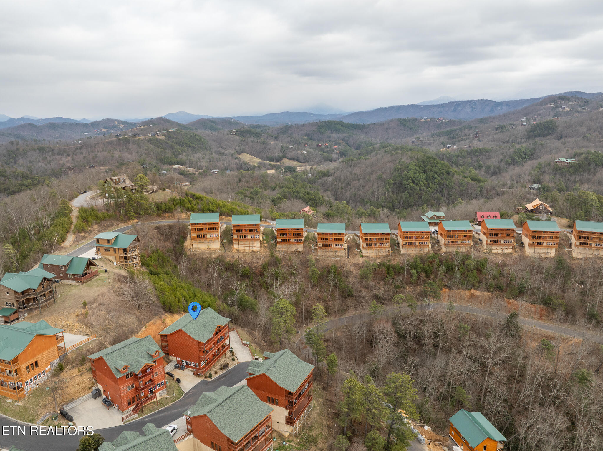 2517 Laurel Point Way Sevierville TN 37862