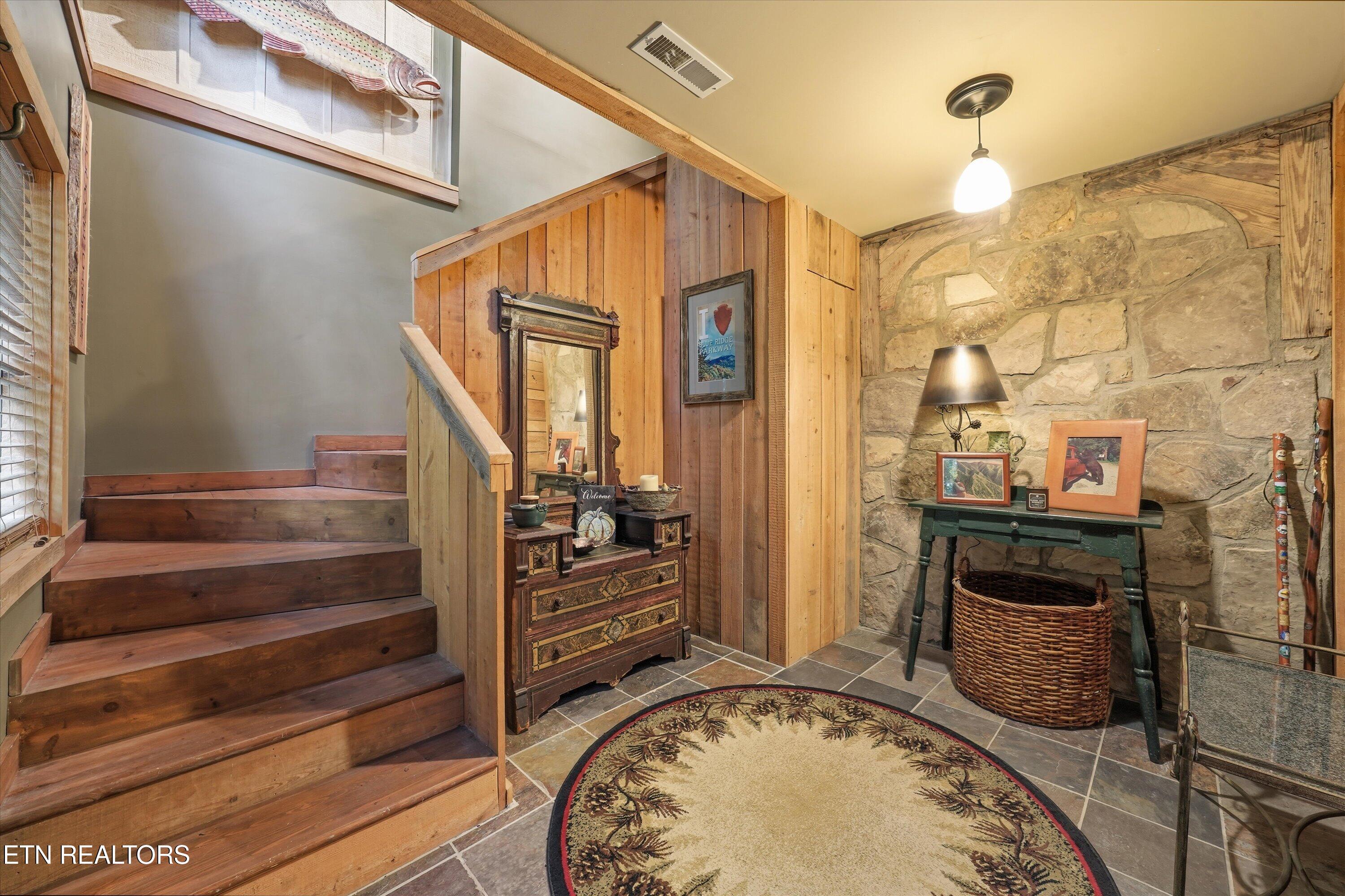 345 Gatlin Drive Gatlinburg TN 37738