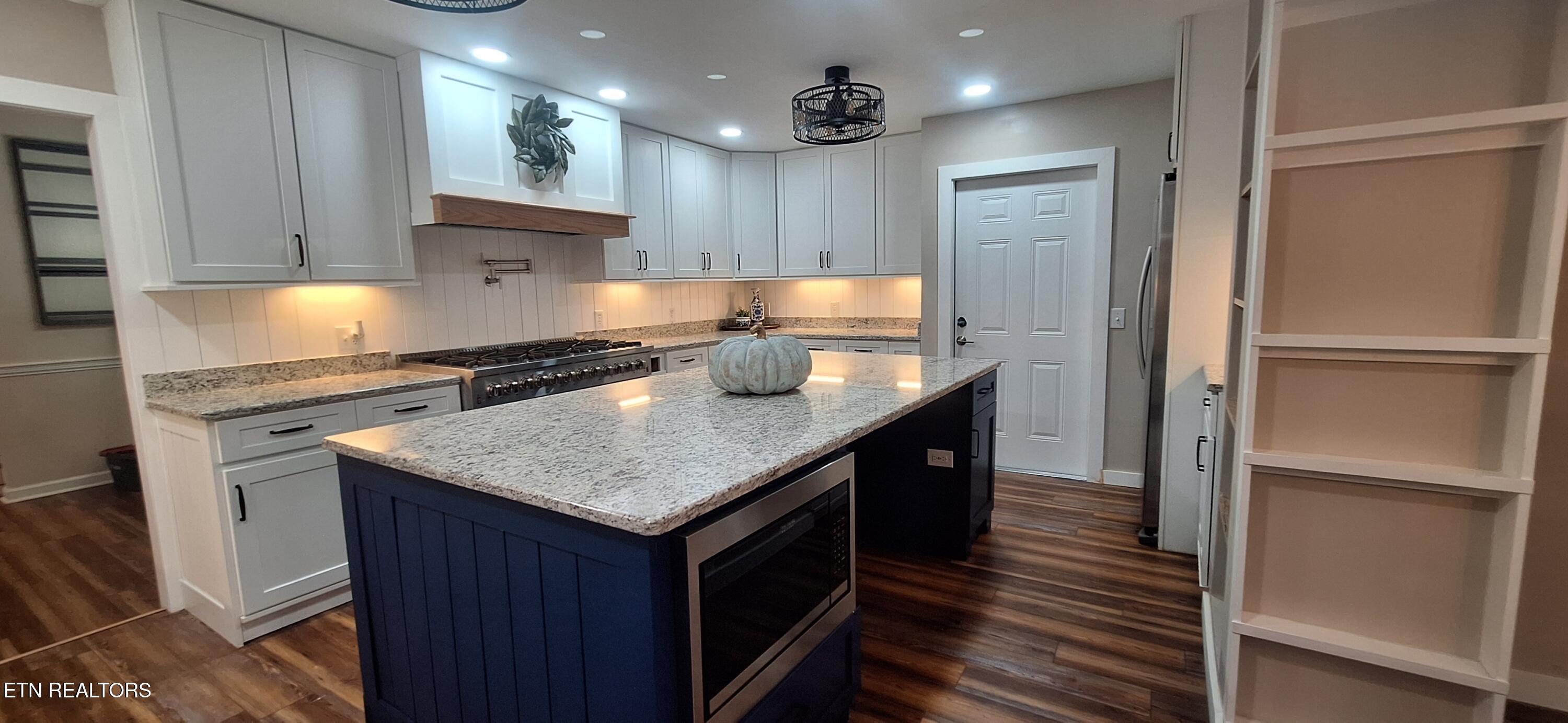 7905 Whitcomb Road Powell TN 37849