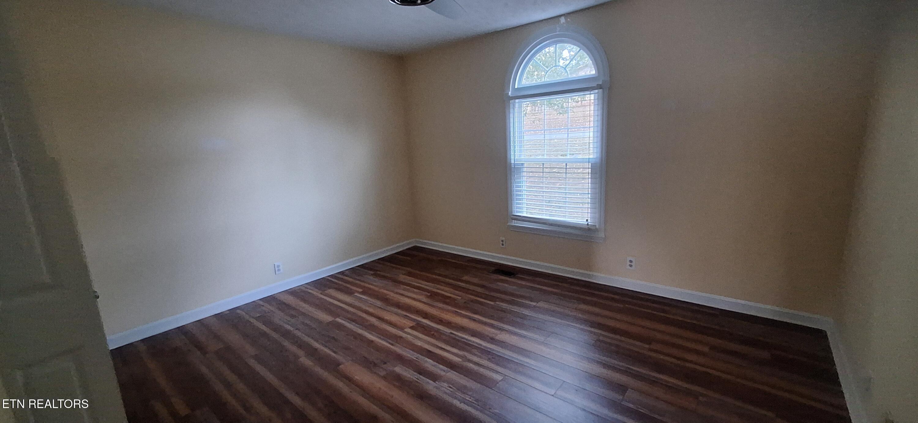 7905 Whitcomb Road Powell TN 37849