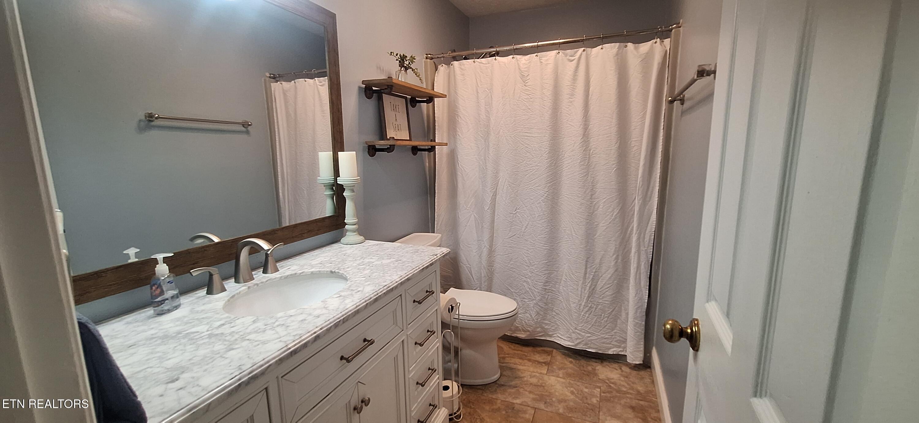 7905 Whitcomb Road Powell TN 37849