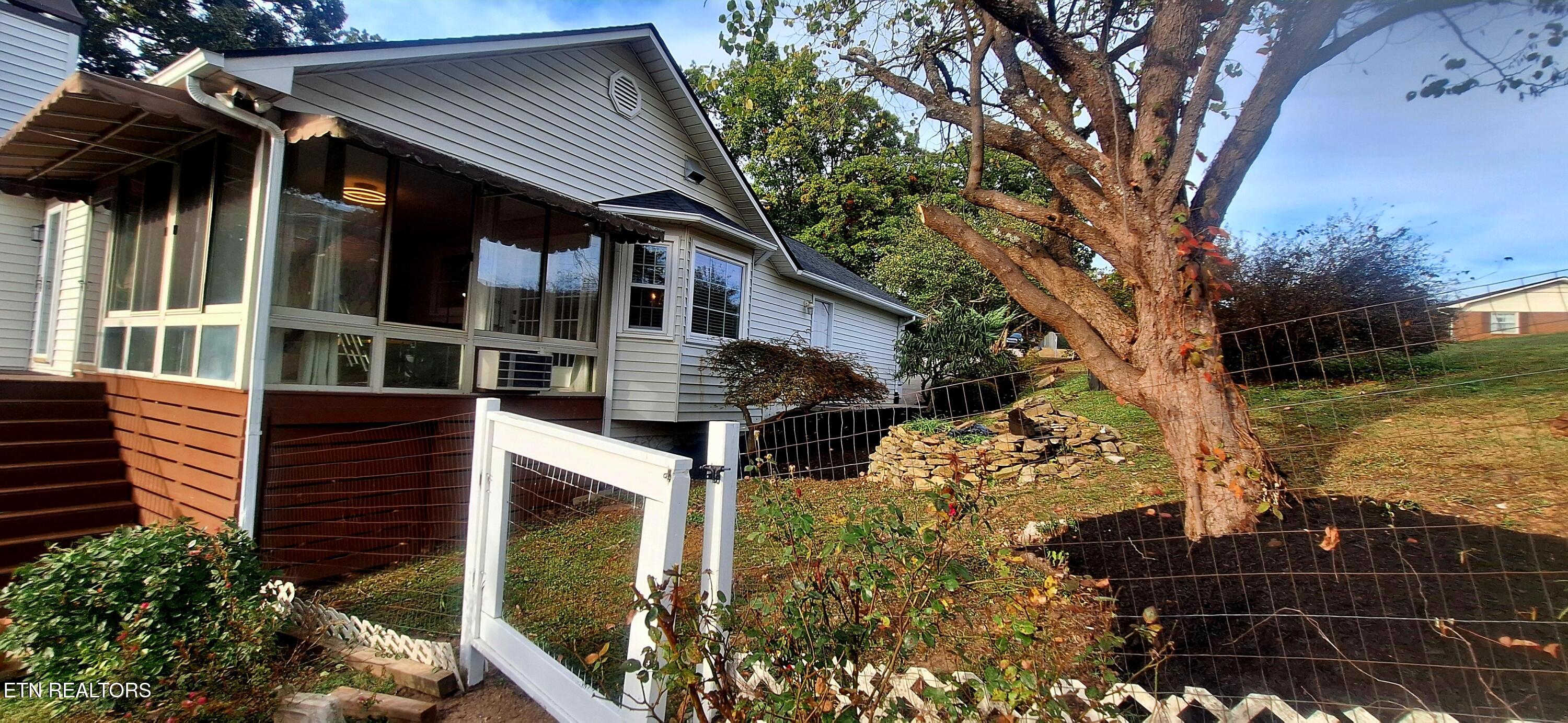 7905 Whitcomb Road Powell TN 37849