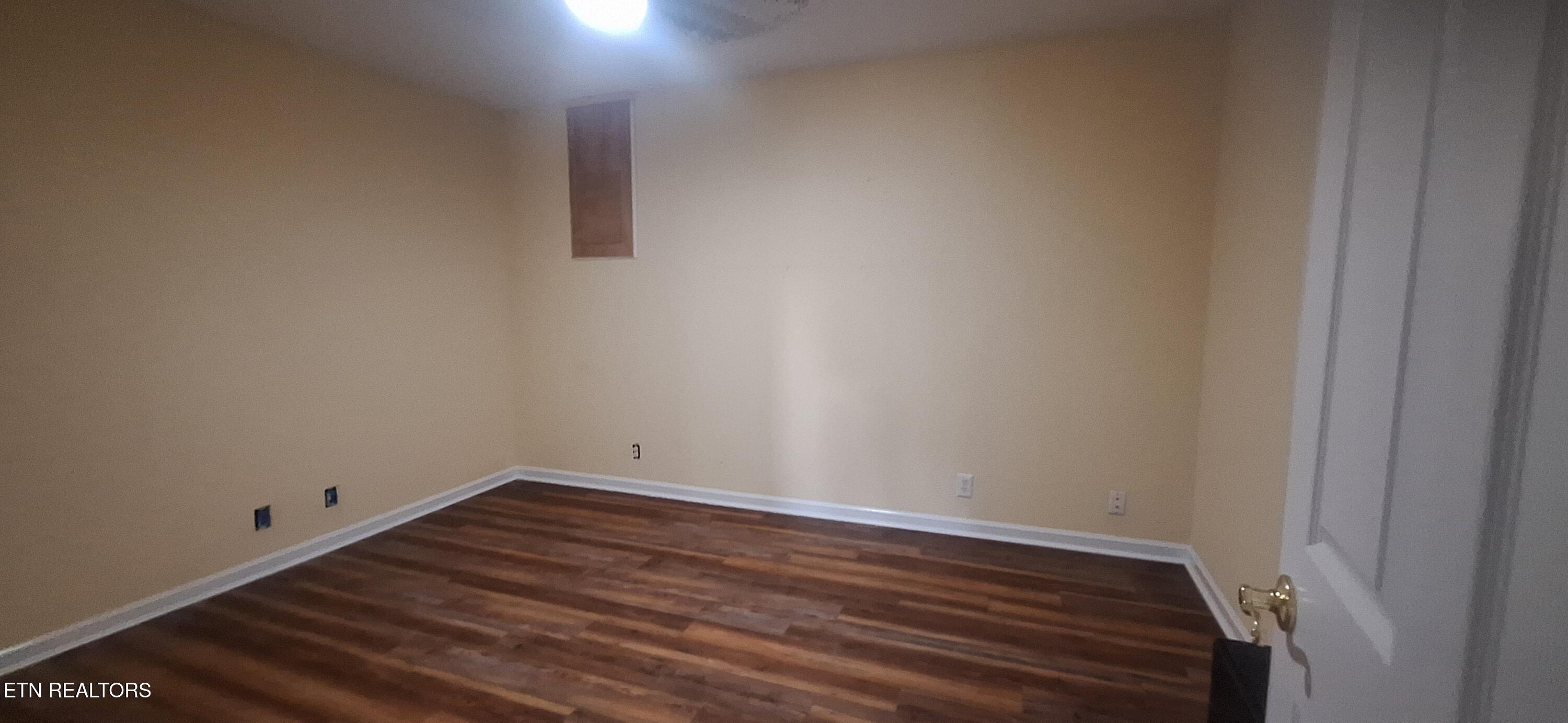 7905 Whitcomb Road Powell TN 37849