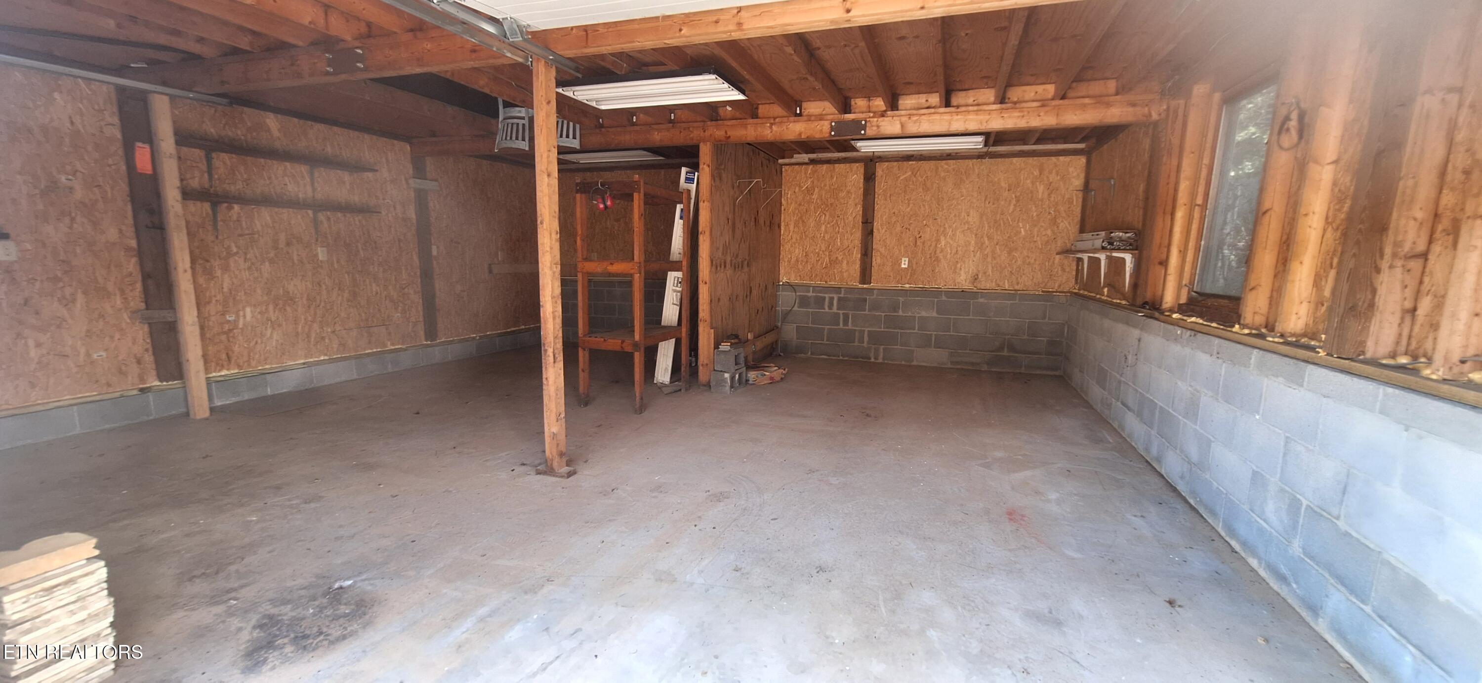 7905 Whitcomb Road Powell TN 37849