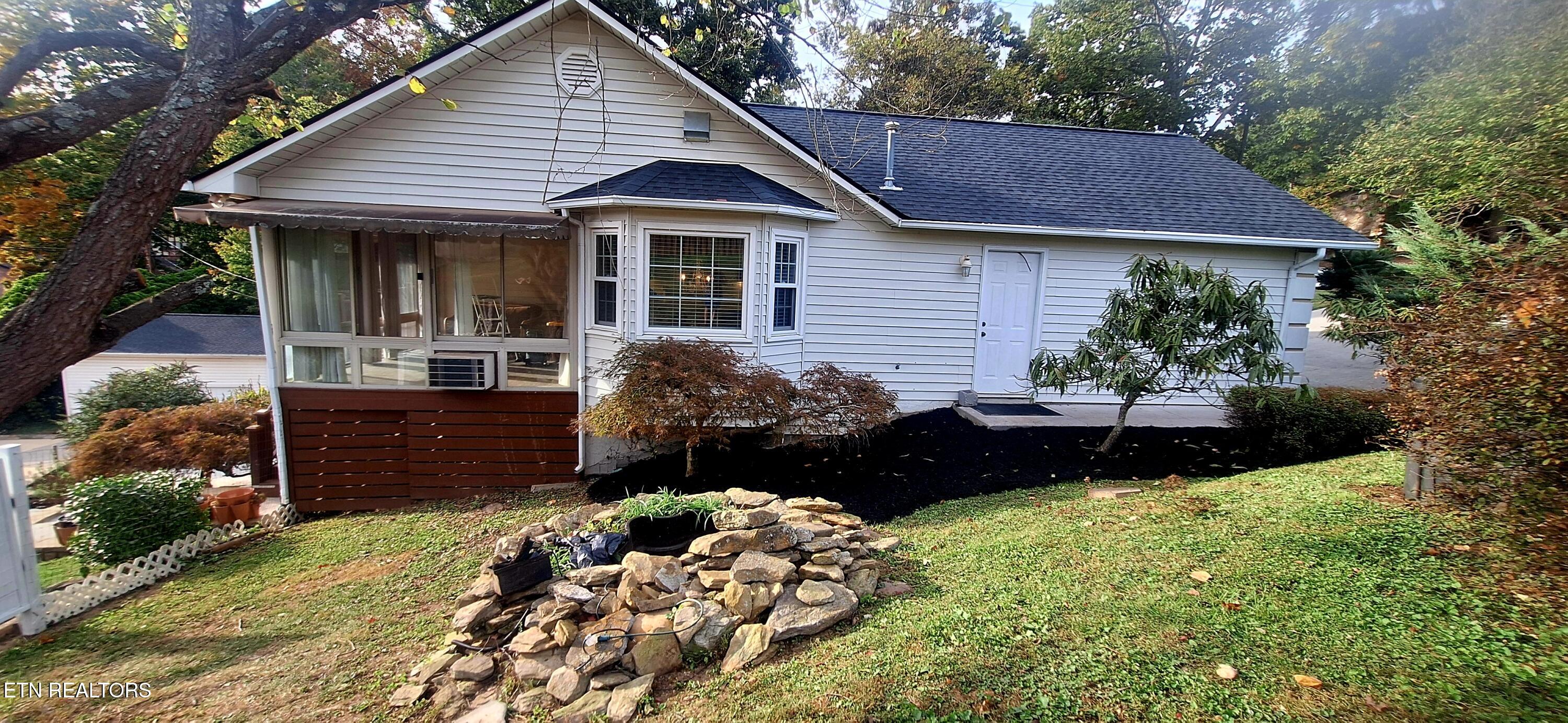 7905 Whitcomb Road Powell TN 37849