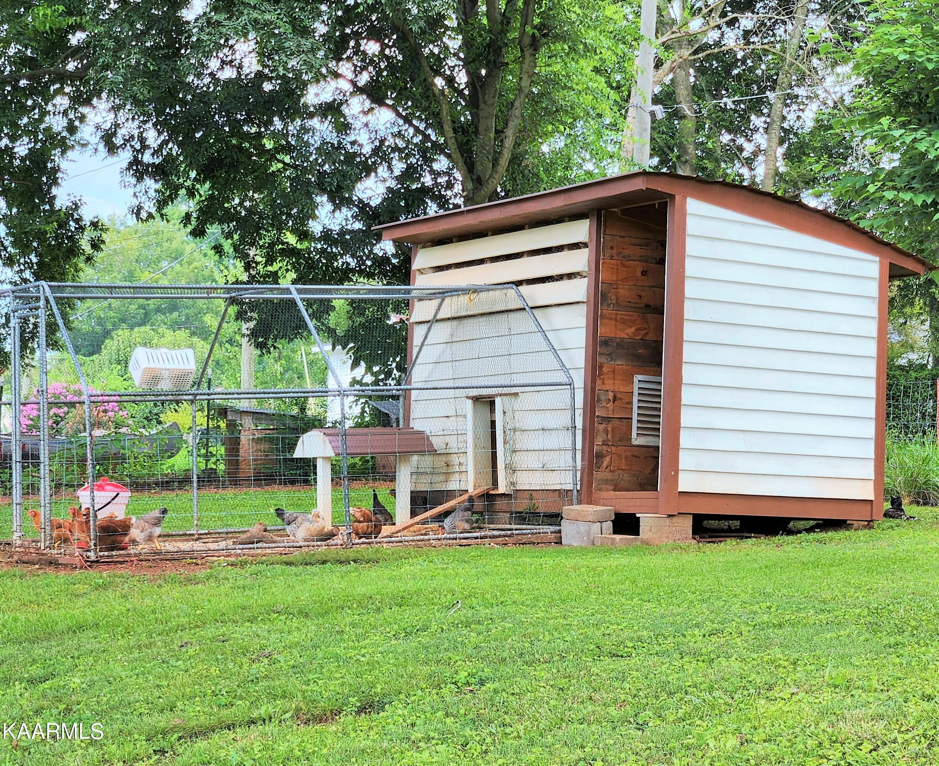 714 Steekee Street Loudon TN 37774