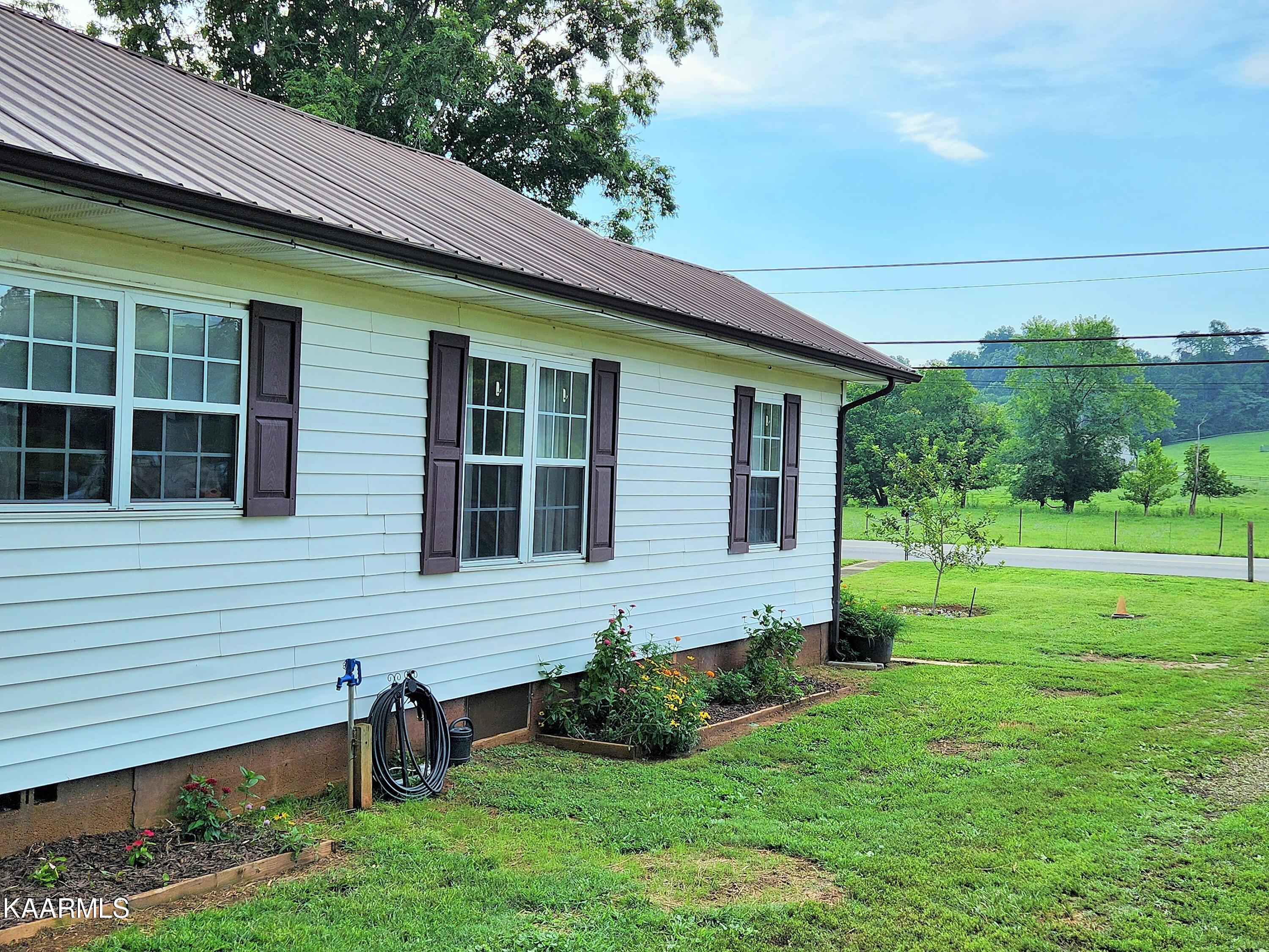 714 Steekee Street Loudon TN 37774