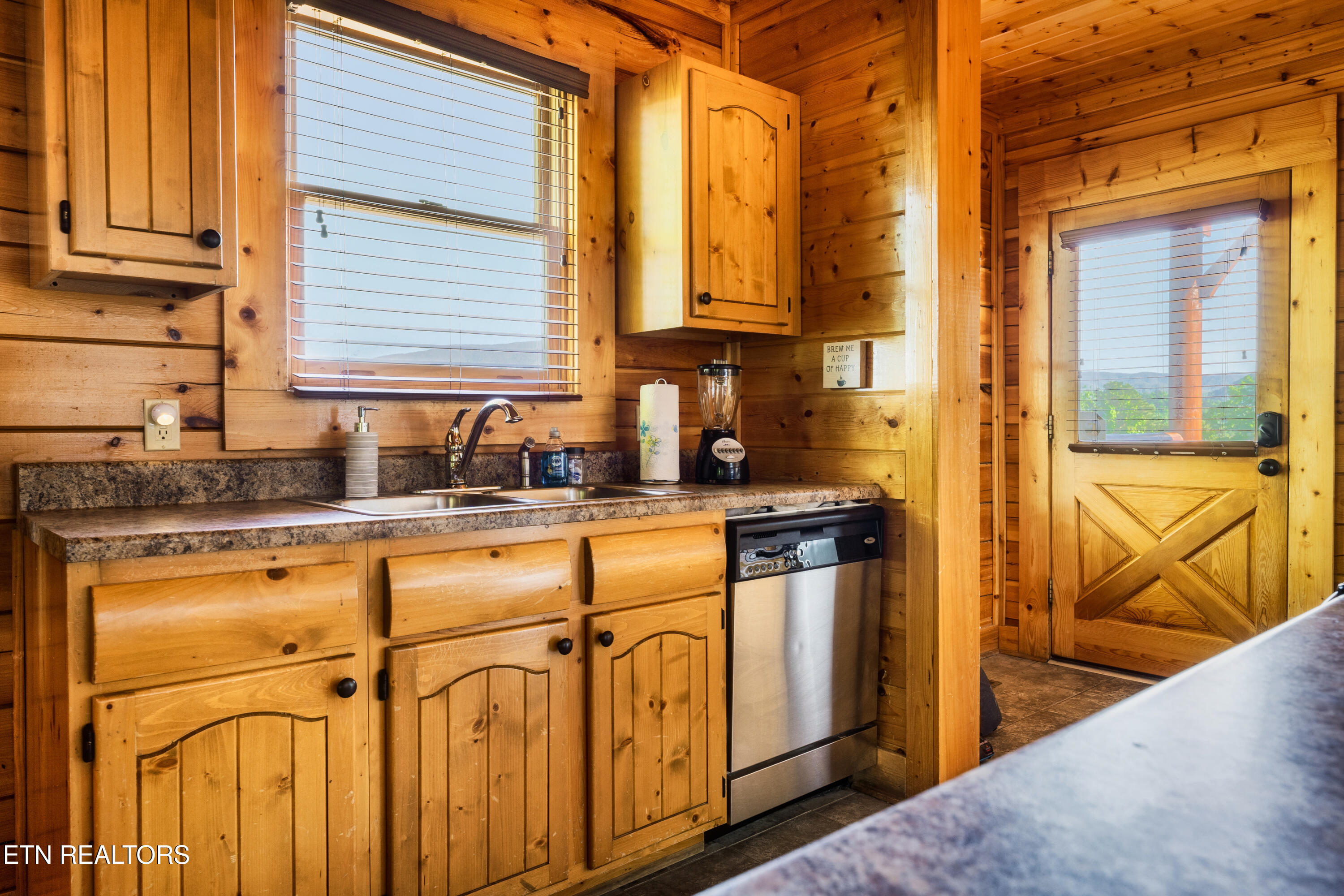 2739 Mountain Preserve Drive Sevierville TN 37862