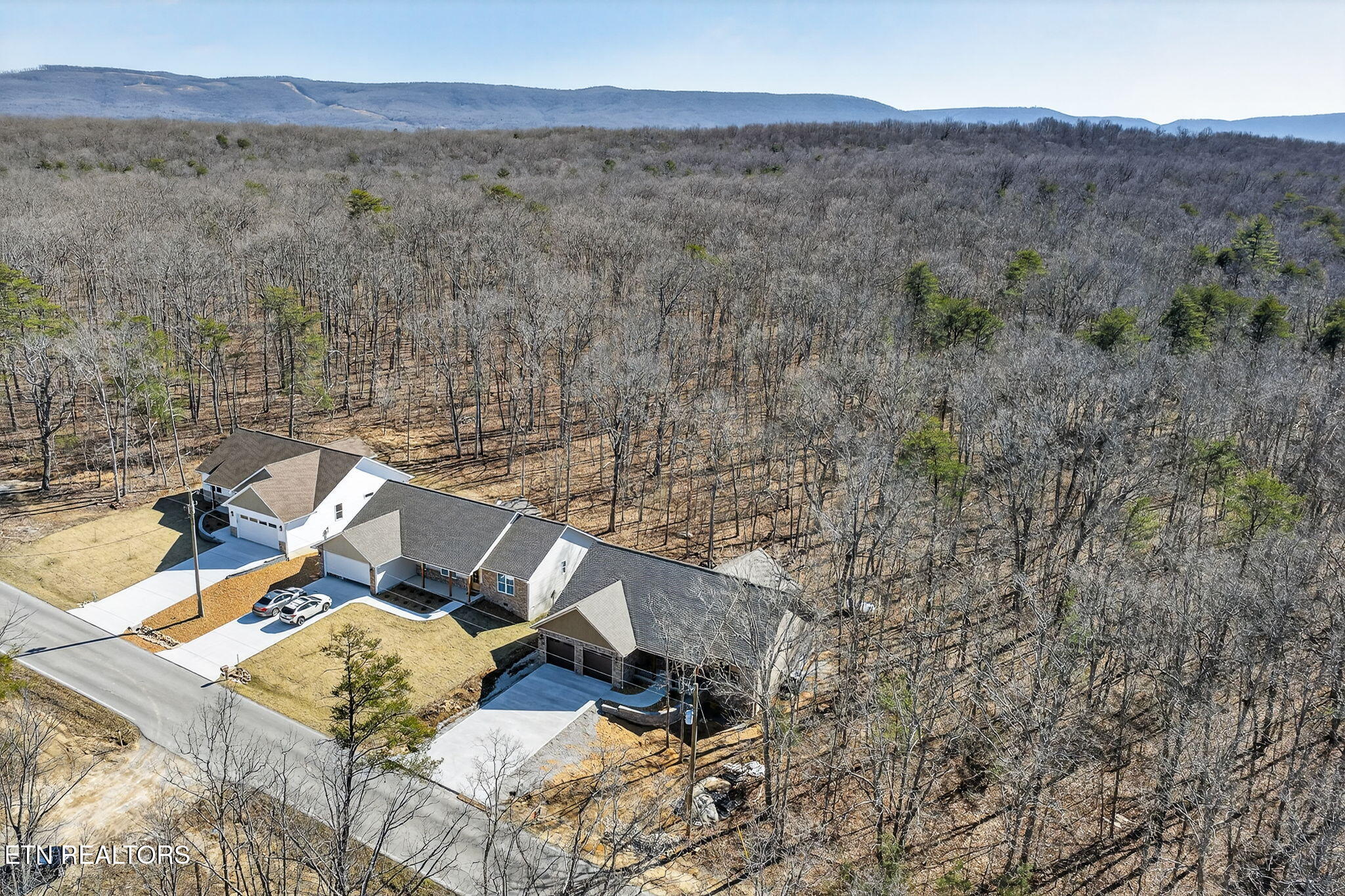 382 Saint George Drive Crossville TN 38558