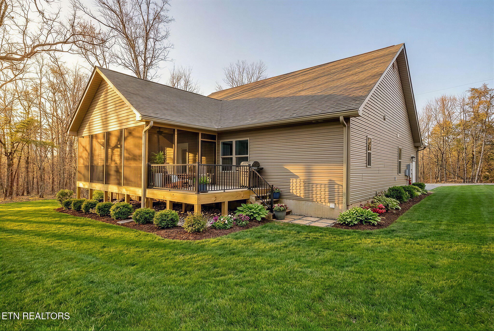 382 Saint George Drive Crossville TN 38558