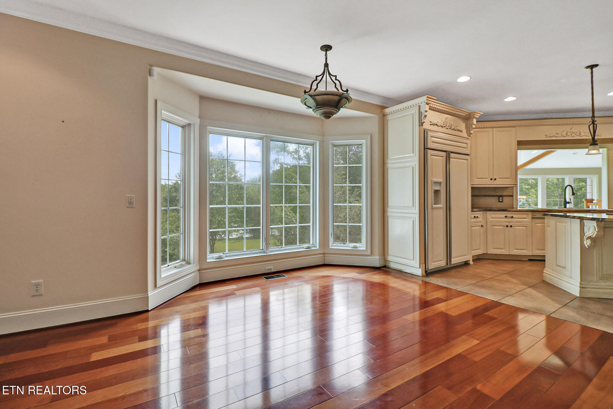 310 Old Stagecoach Place Crossville TN 38571