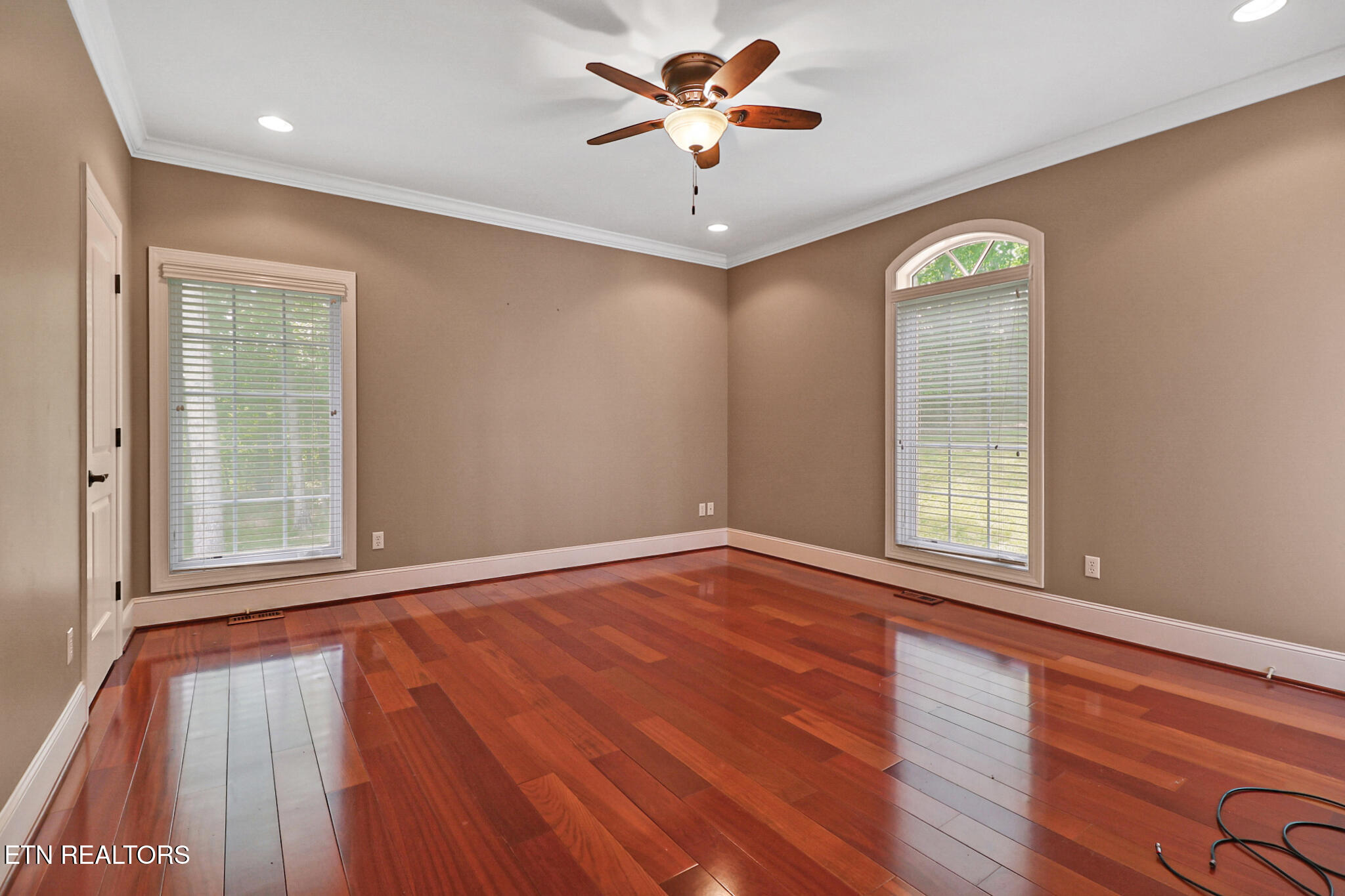 310 Old Stagecoach Place Crossville TN 38571