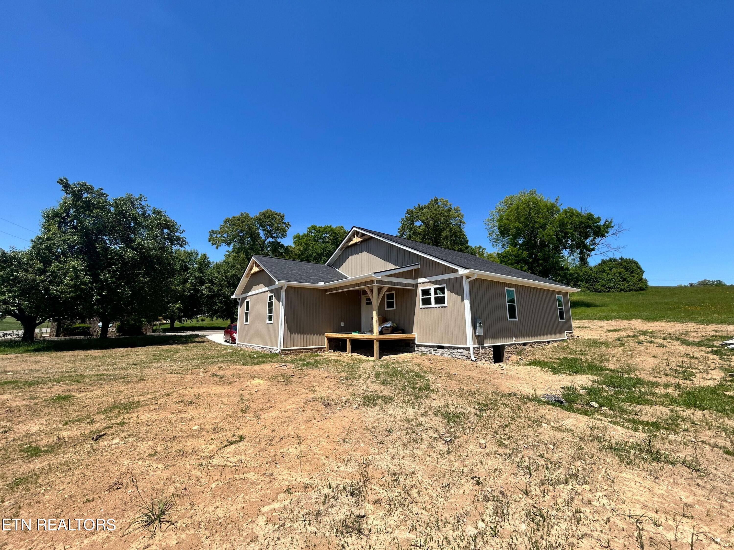 114 Rolling Hills Estates Rutledge TN 37861