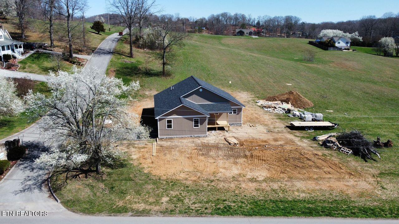 114 Rolling Hills Estates Rutledge TN 37861