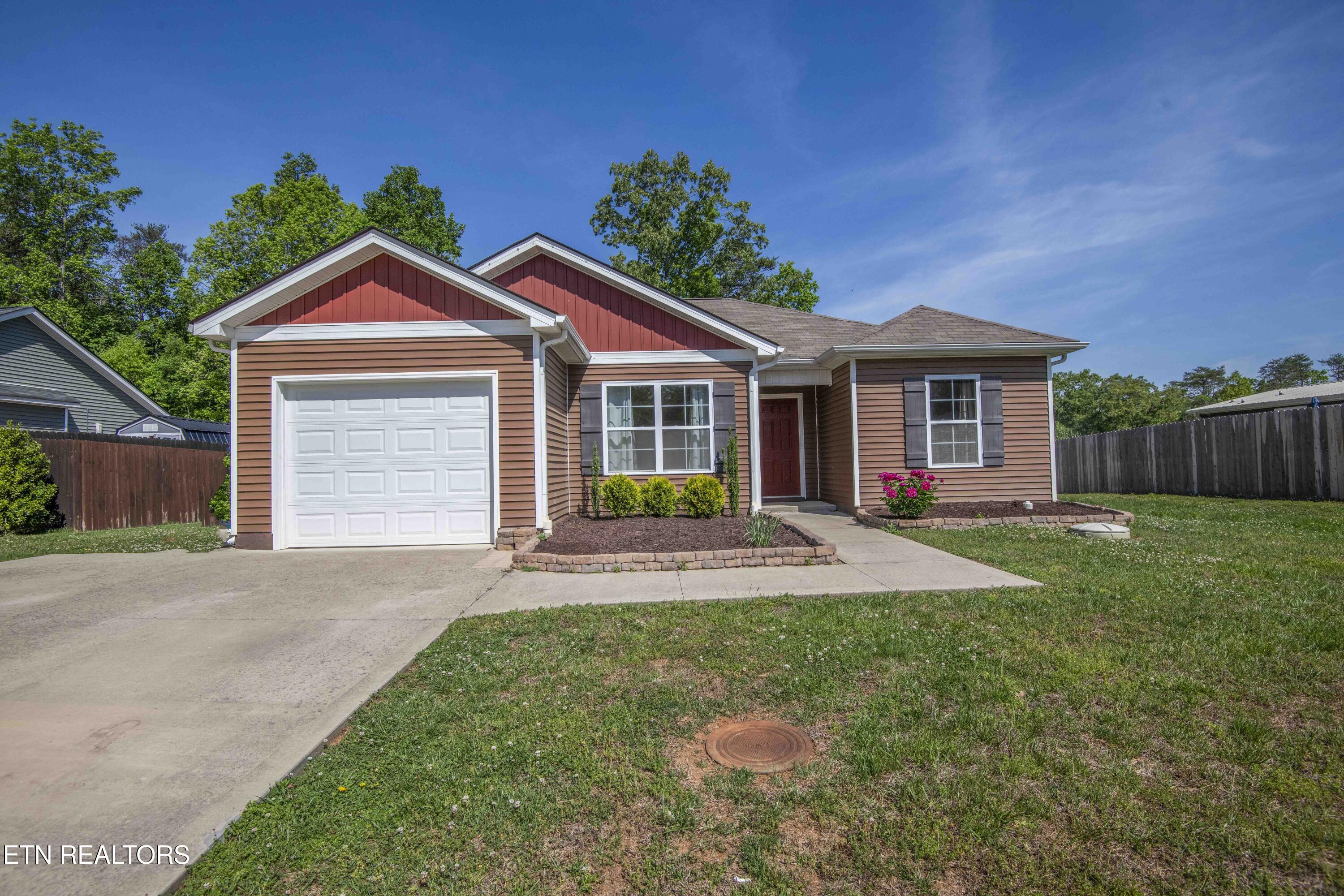 329 Contentment Lane Knoxville TN 37920