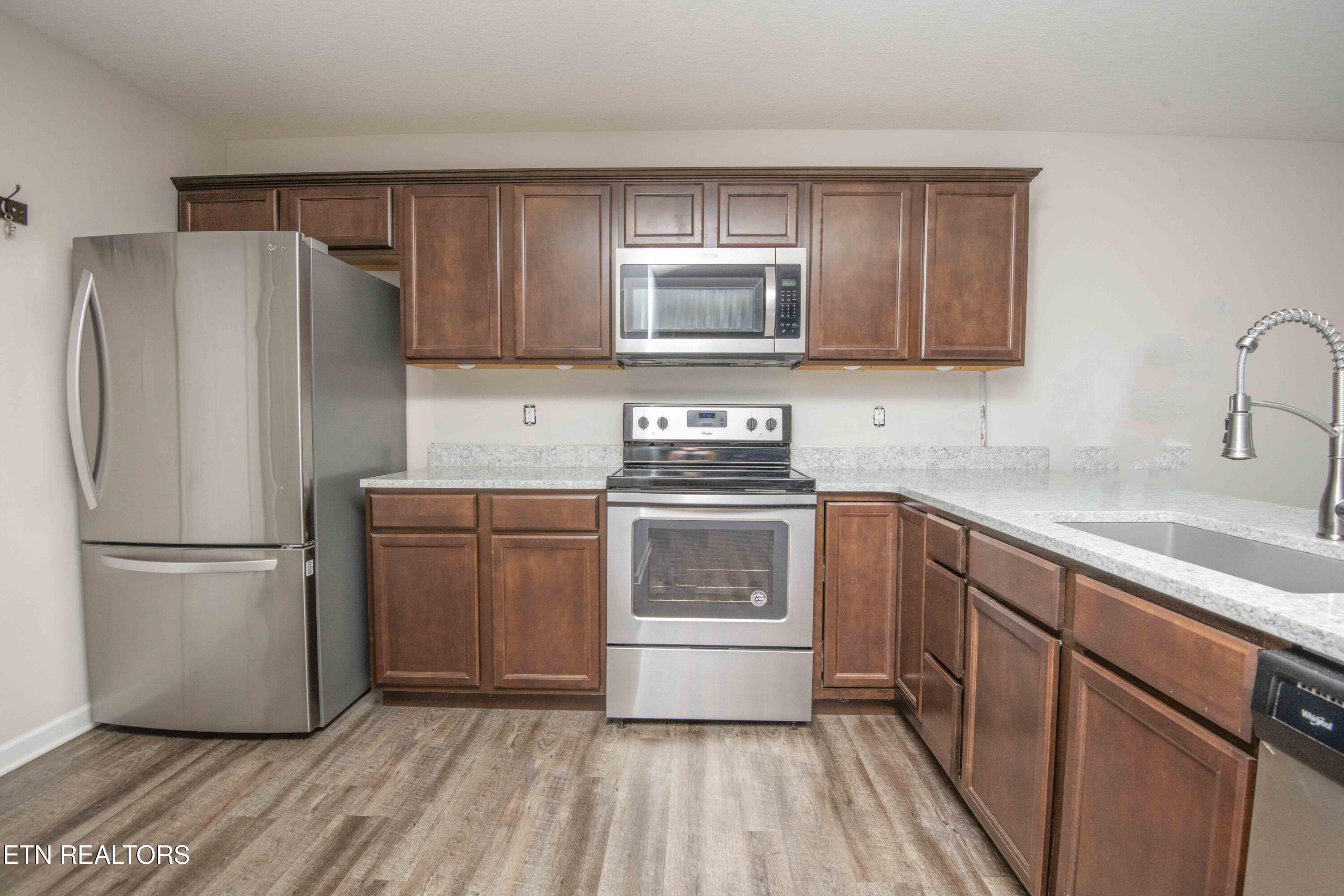 329 Contentment Lane Knoxville TN 37920