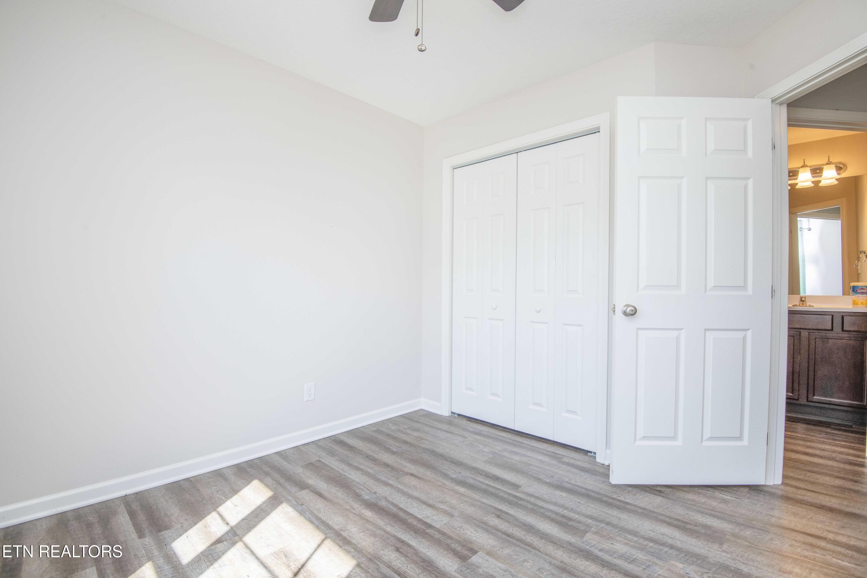 329 Contentment Lane Knoxville TN 37920