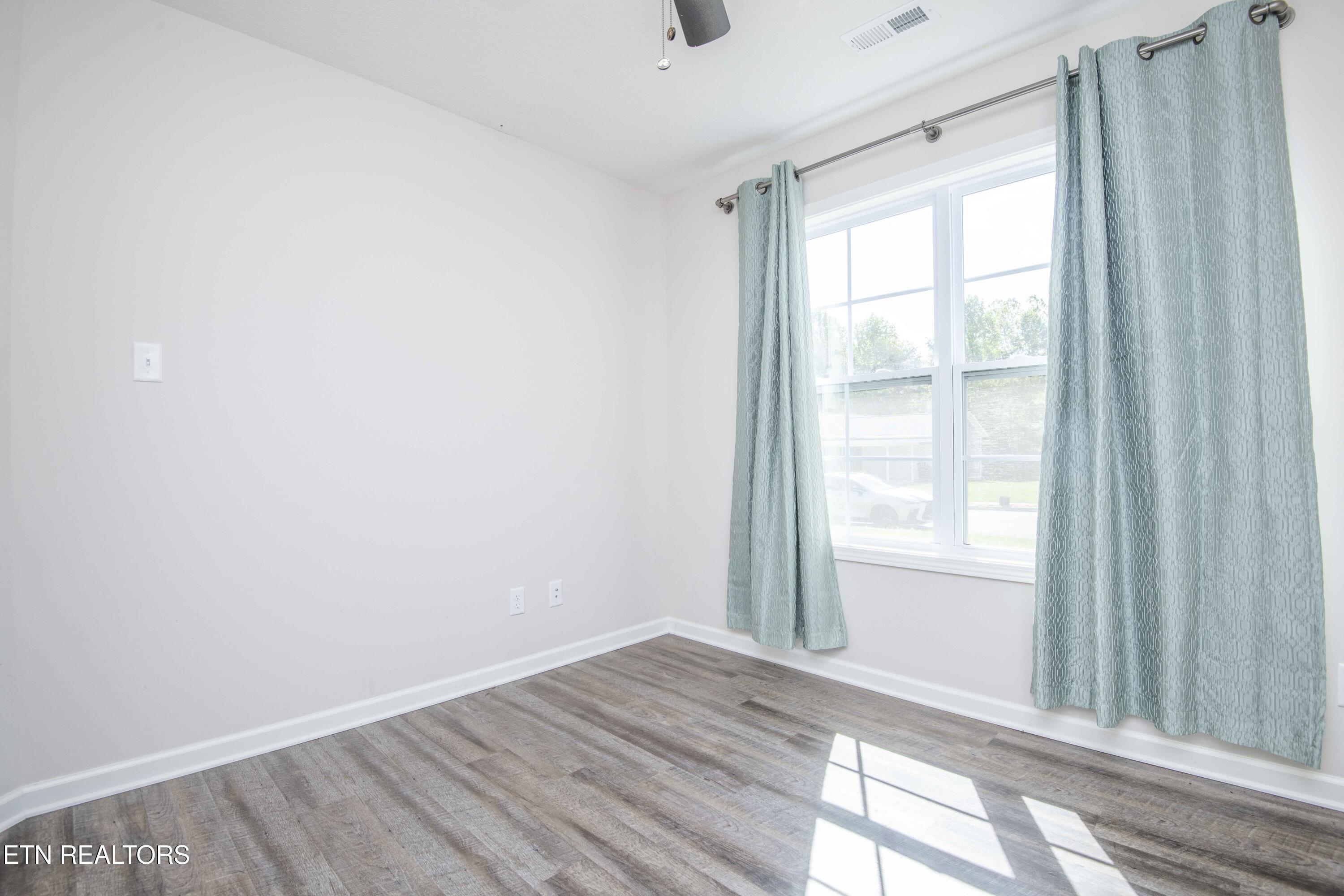 329 Contentment Lane Knoxville TN 37920