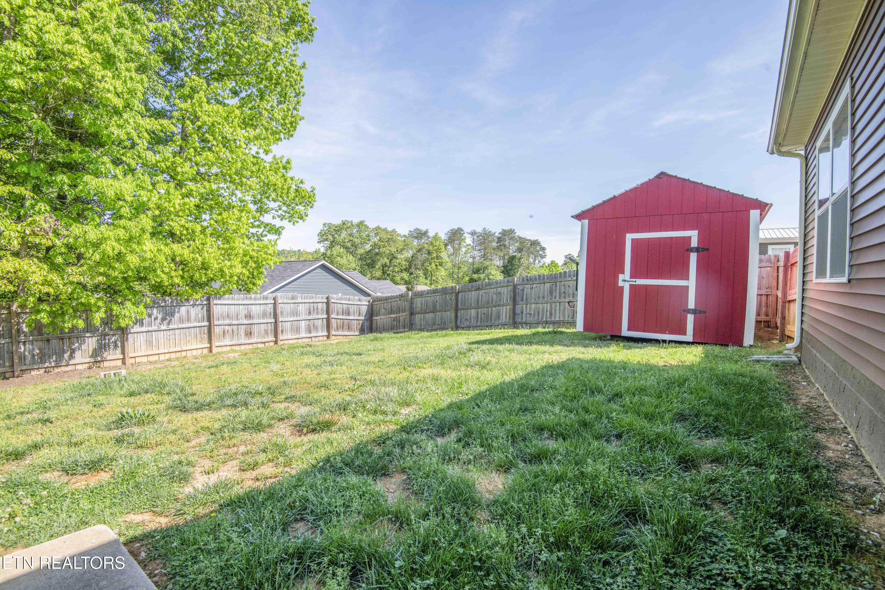 329 Contentment Lane Knoxville TN 37920