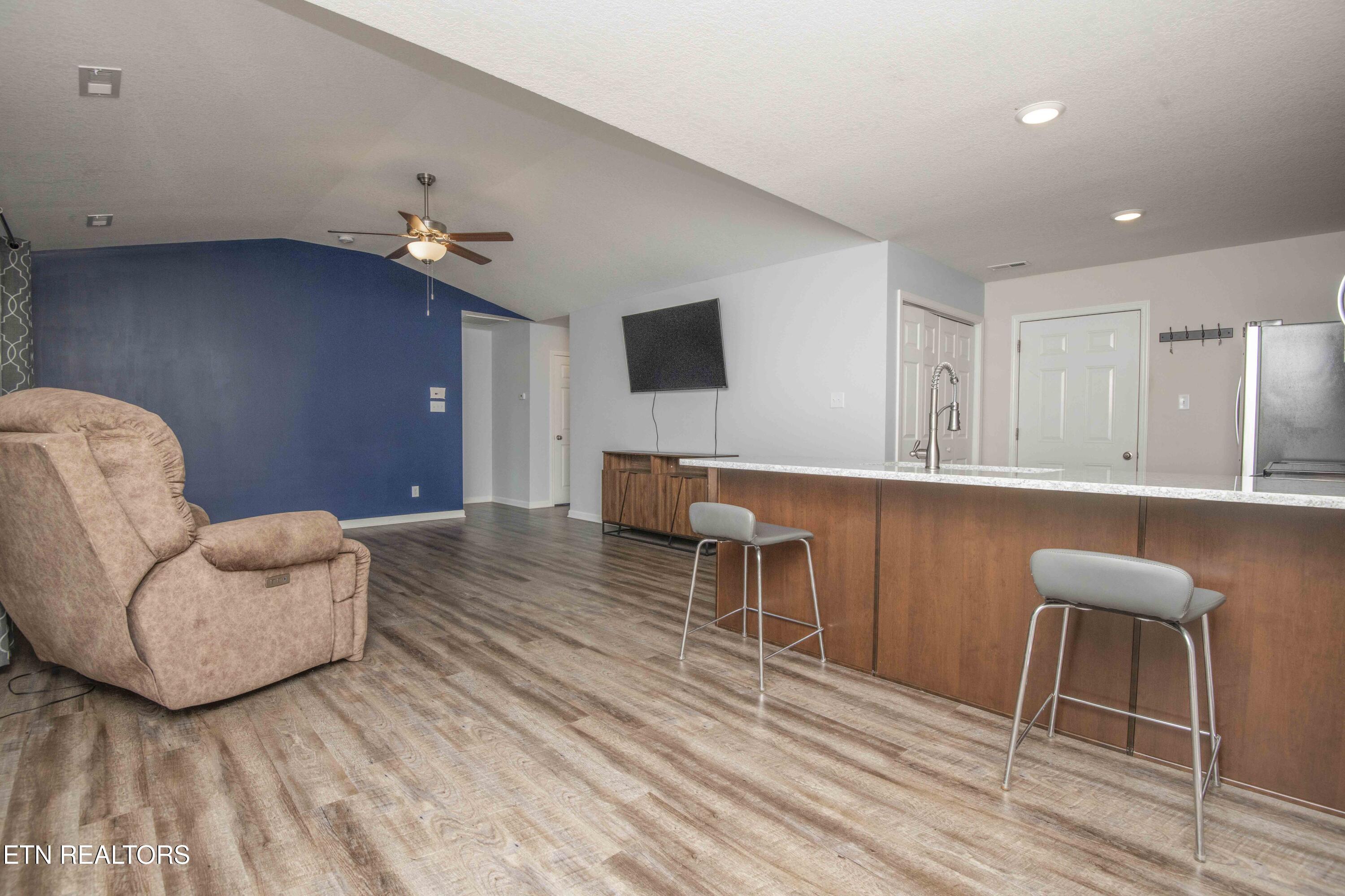 329 Contentment Lane Knoxville TN 37920