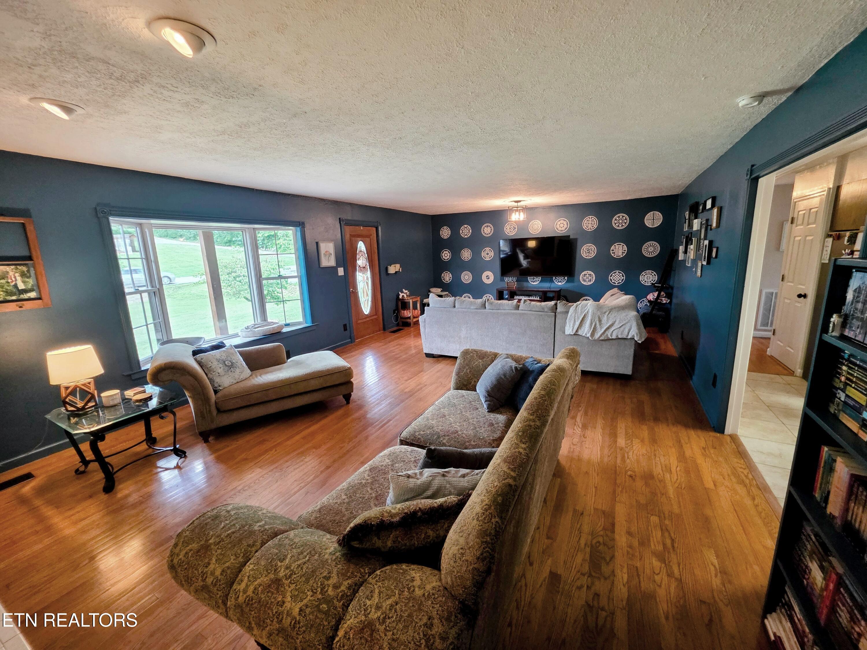 3625 Cunningham Road Knoxville TN 37918