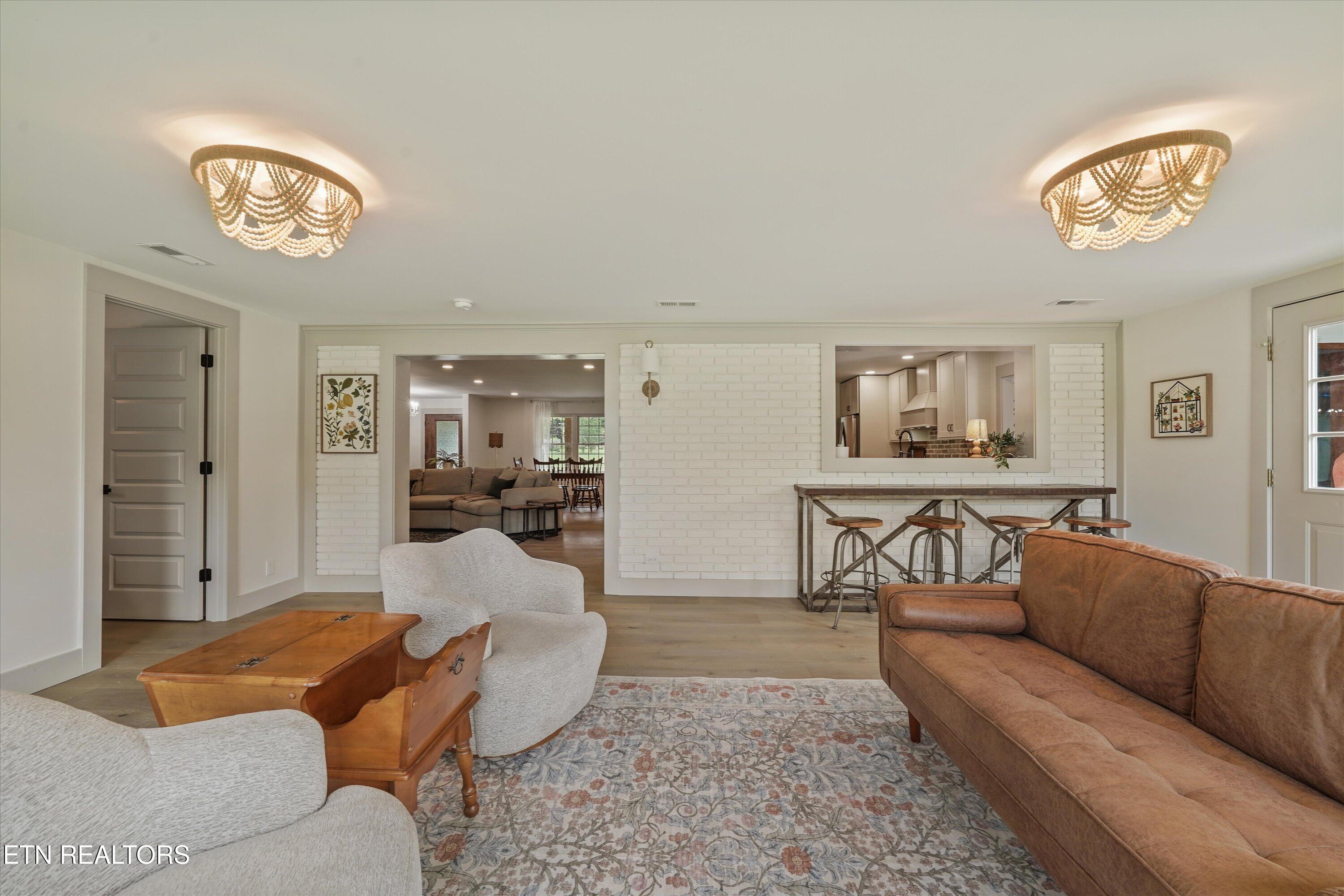 4916 W Beaver Creek Drive Powell TN 37849