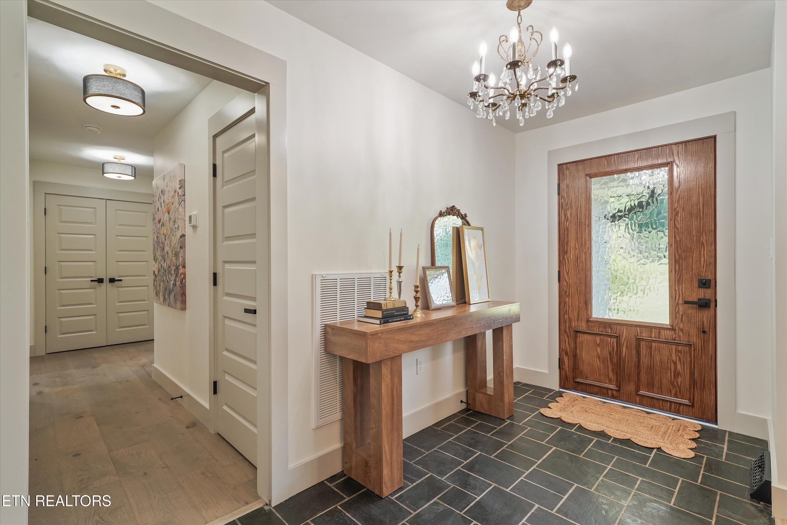 4916 W Beaver Creek Drive Powell TN 37849