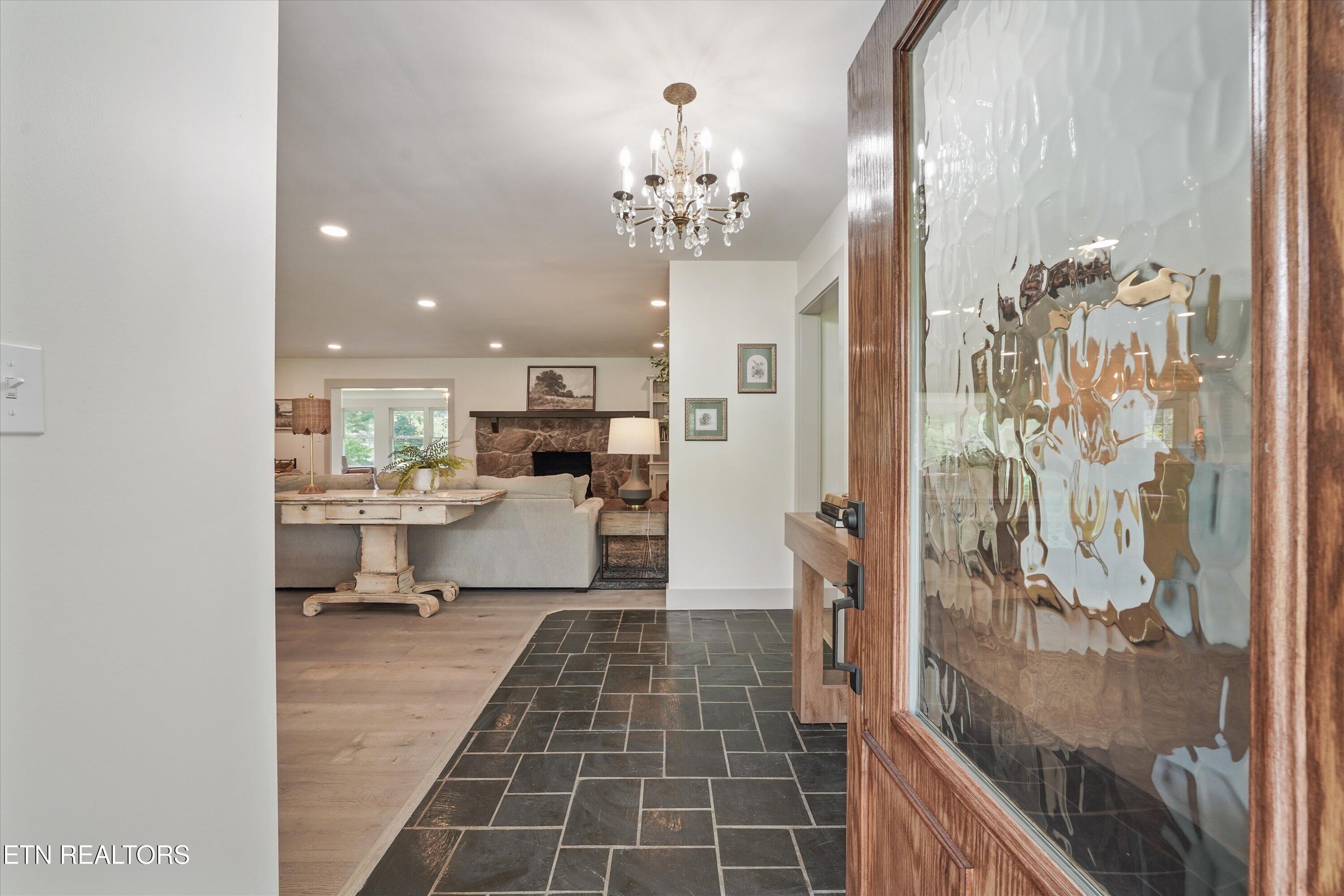 4916 W Beaver Creek Drive Powell TN 37849