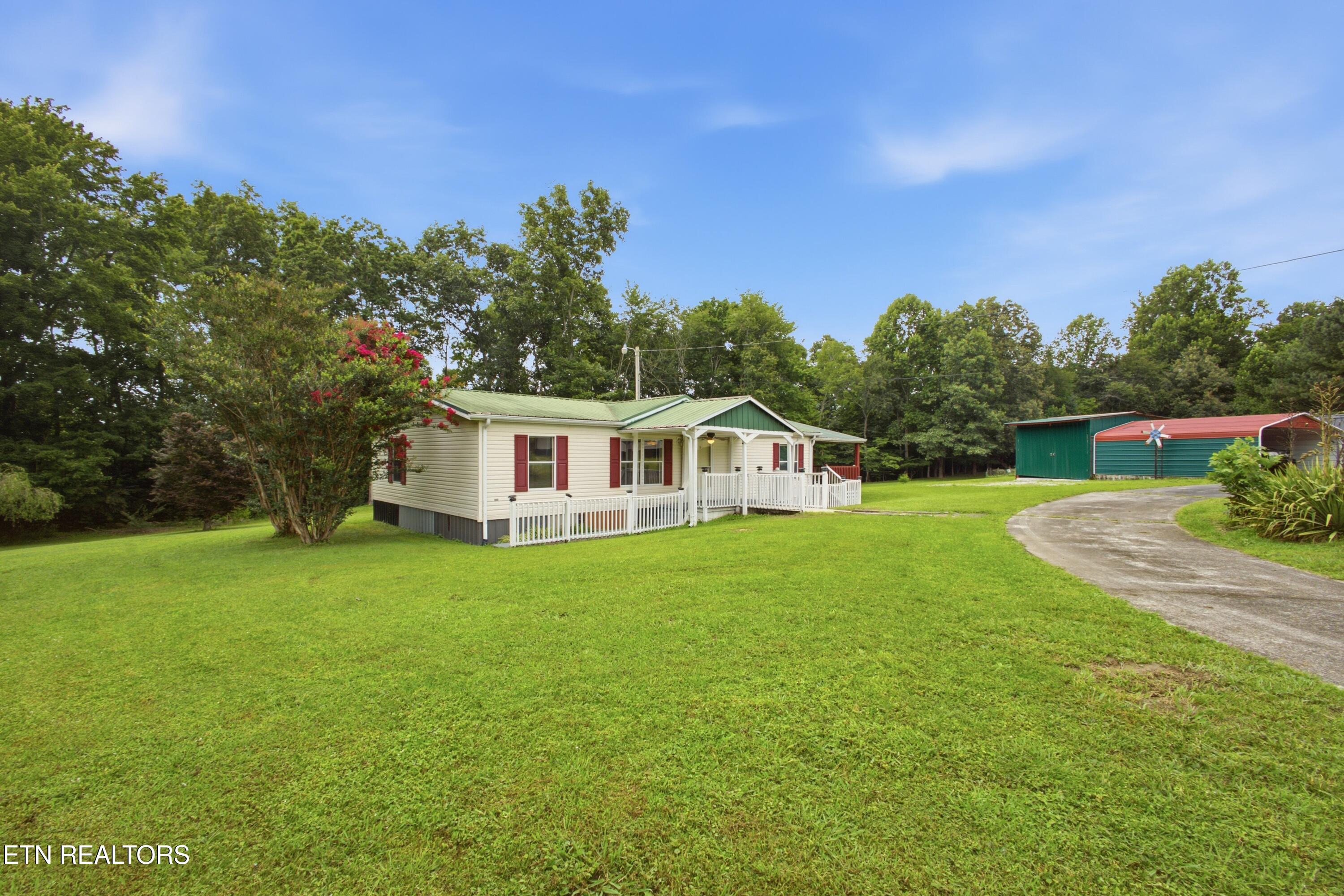 418 Mt View Road Robbins TN 37852