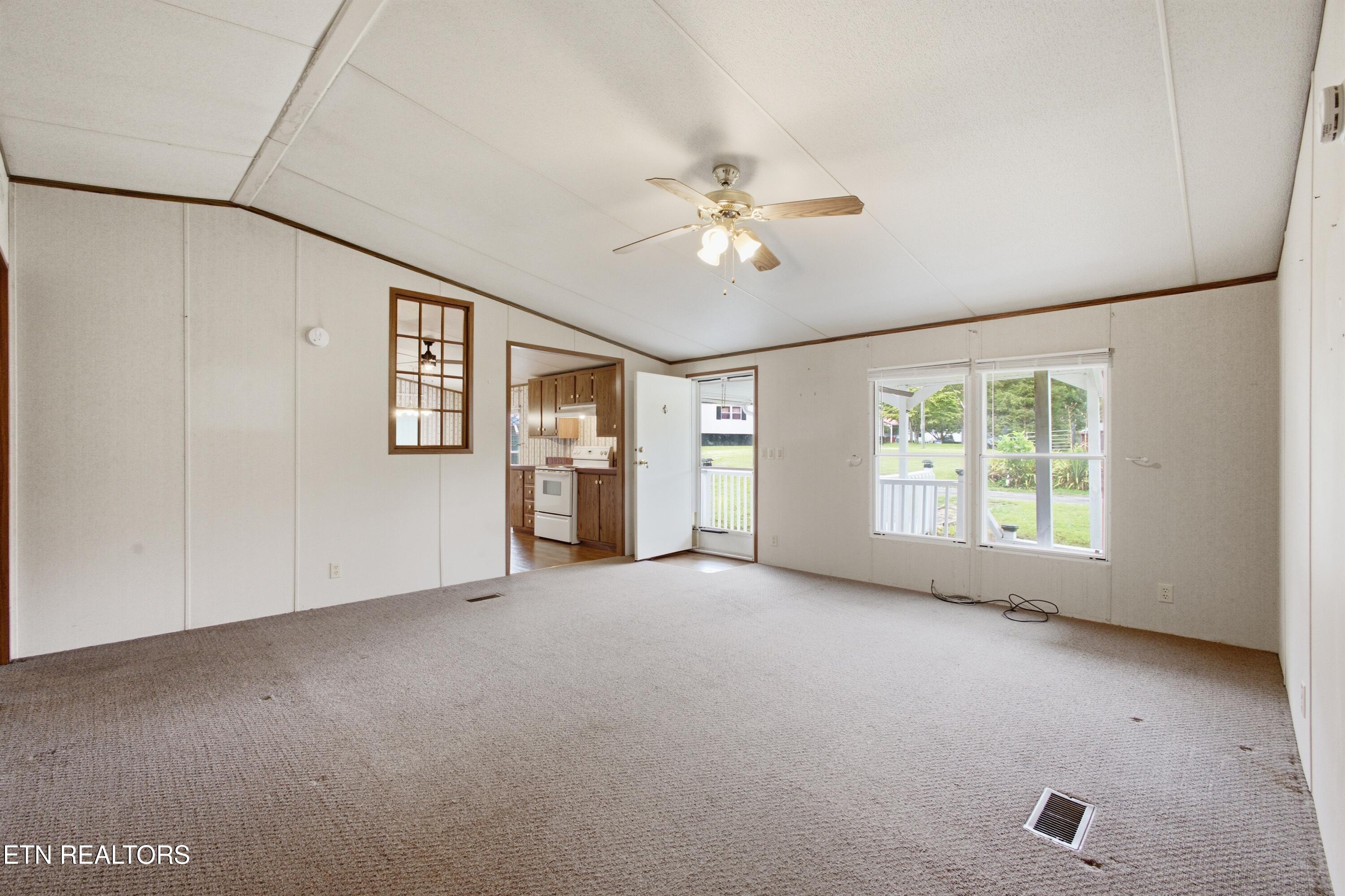 418 Mt View Road Robbins TN 37852