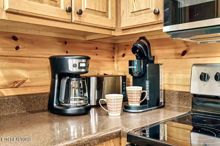 3828 Saddle Brook Way Sevierville TN 37862