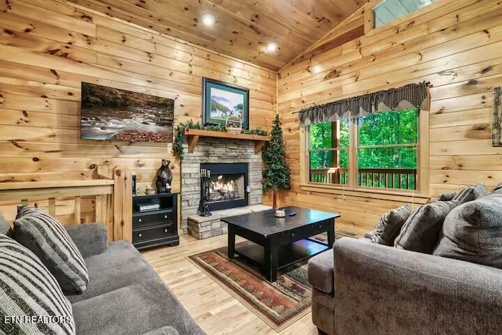 3828 Saddle Brook Way Sevierville TN 37862