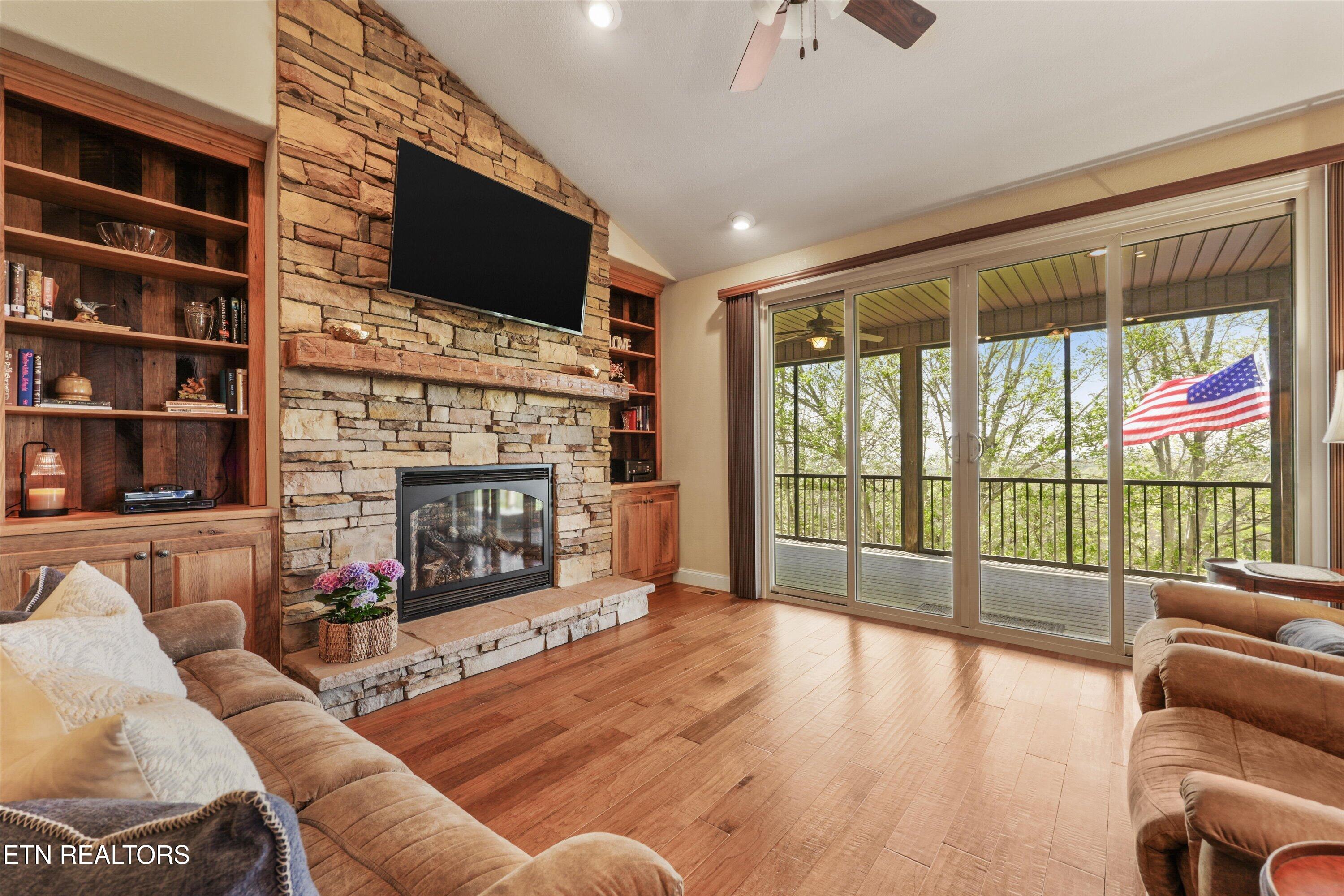2278 Lower Rinehart Road Dandridge TN 37725