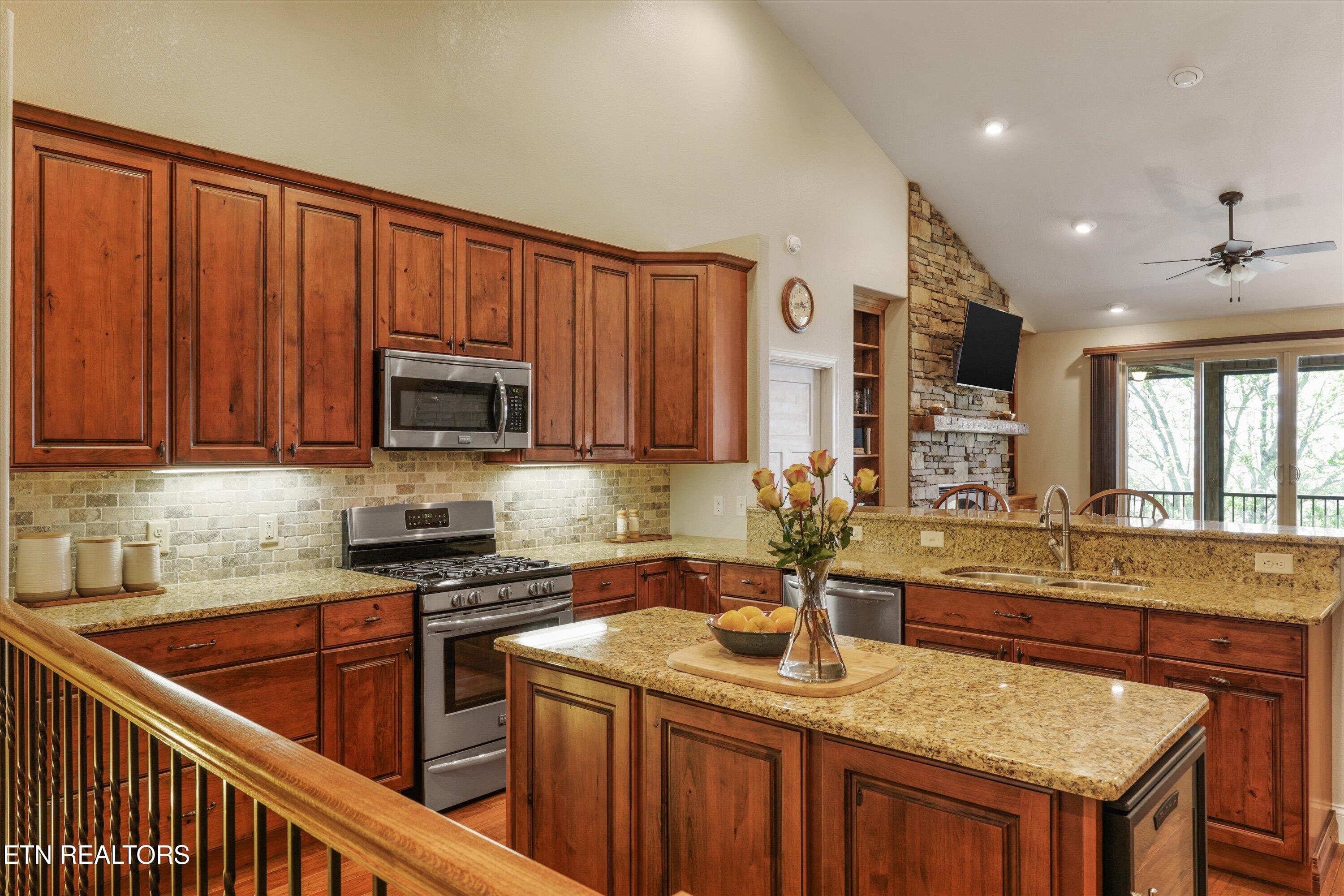 2278 Lower Rinehart Road Dandridge TN 37725