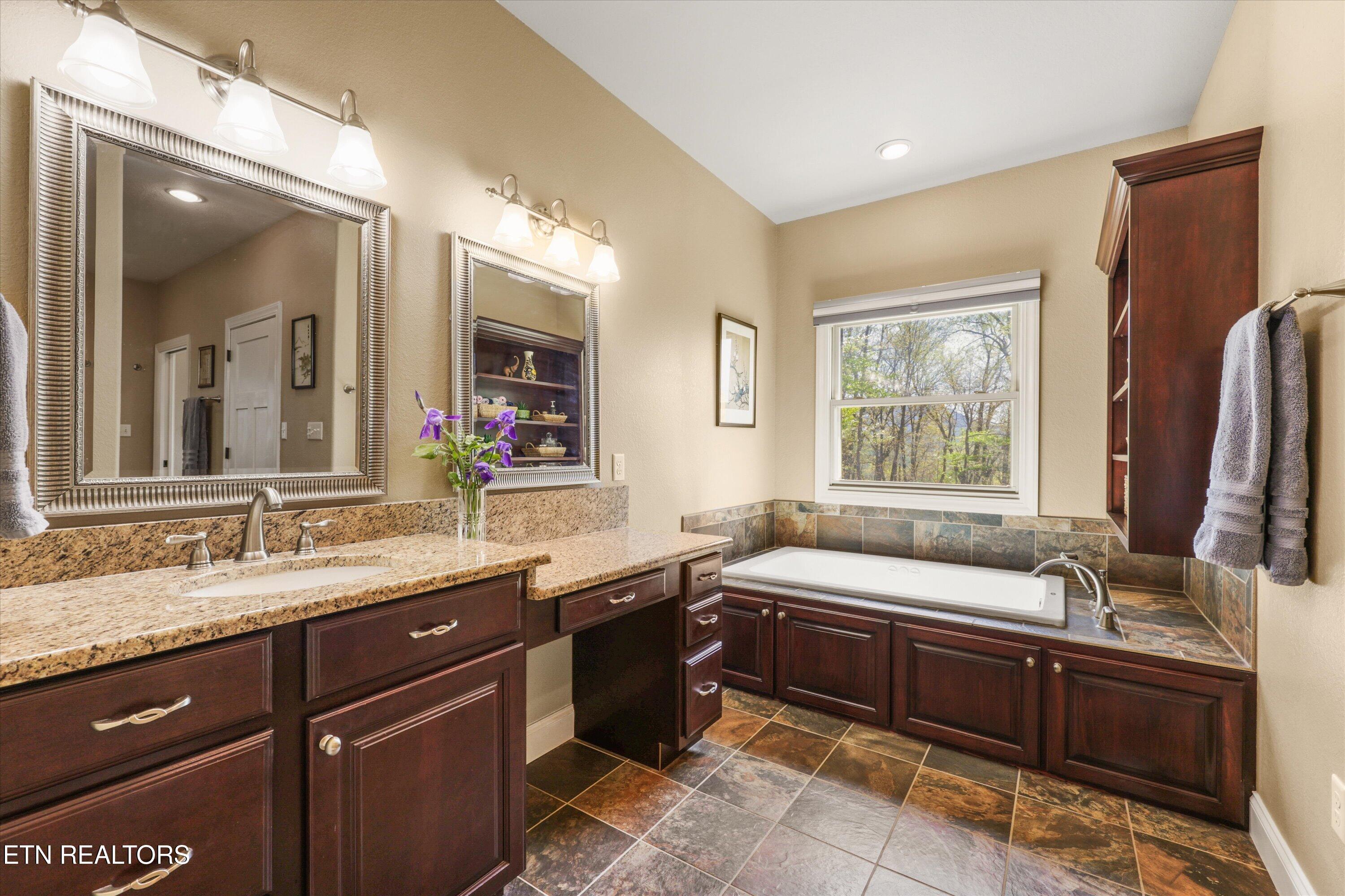 2278 Lower Rinehart Road Dandridge TN 37725