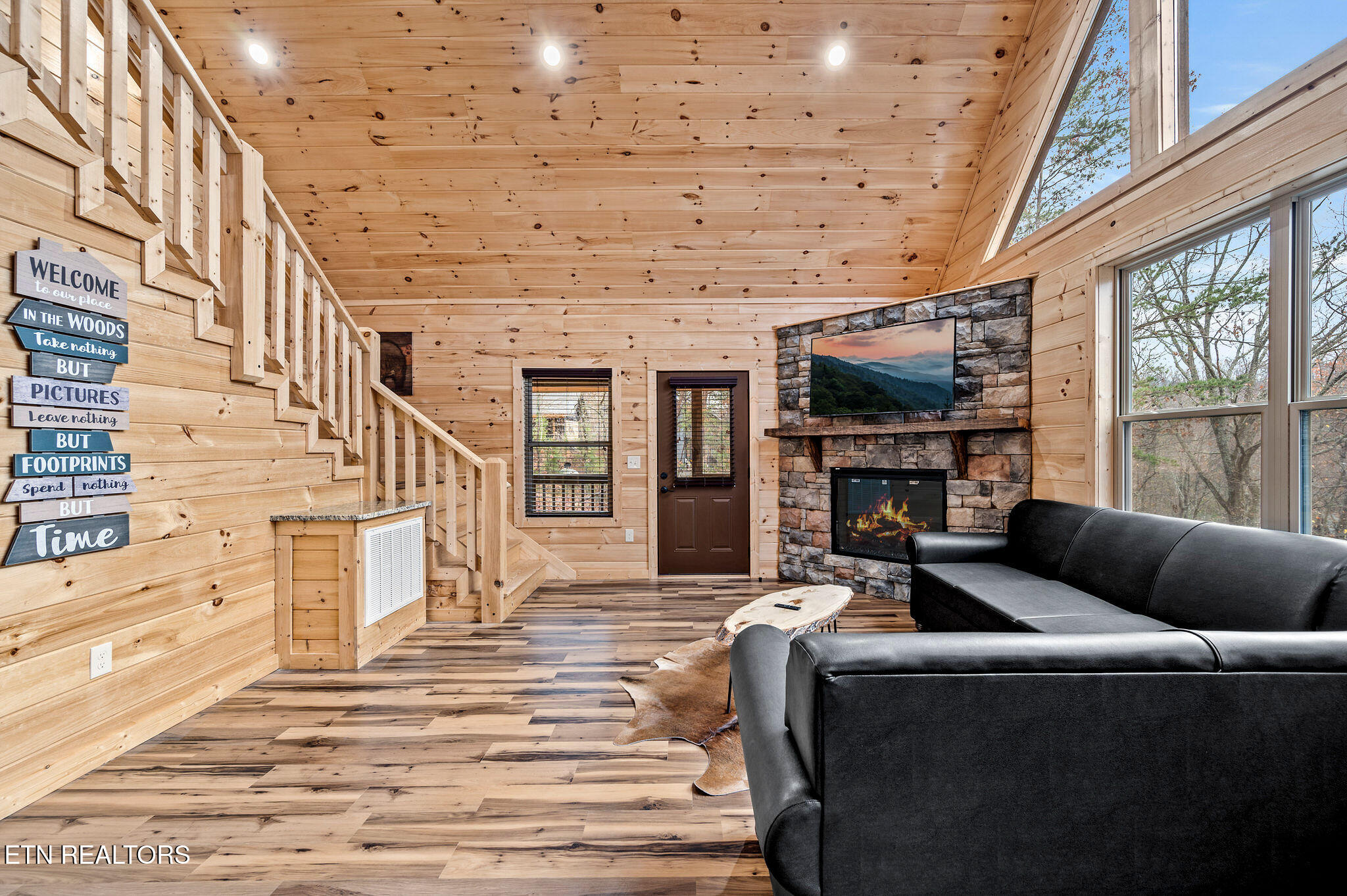 2184 Beach Front Drive Sevierville TN 37876