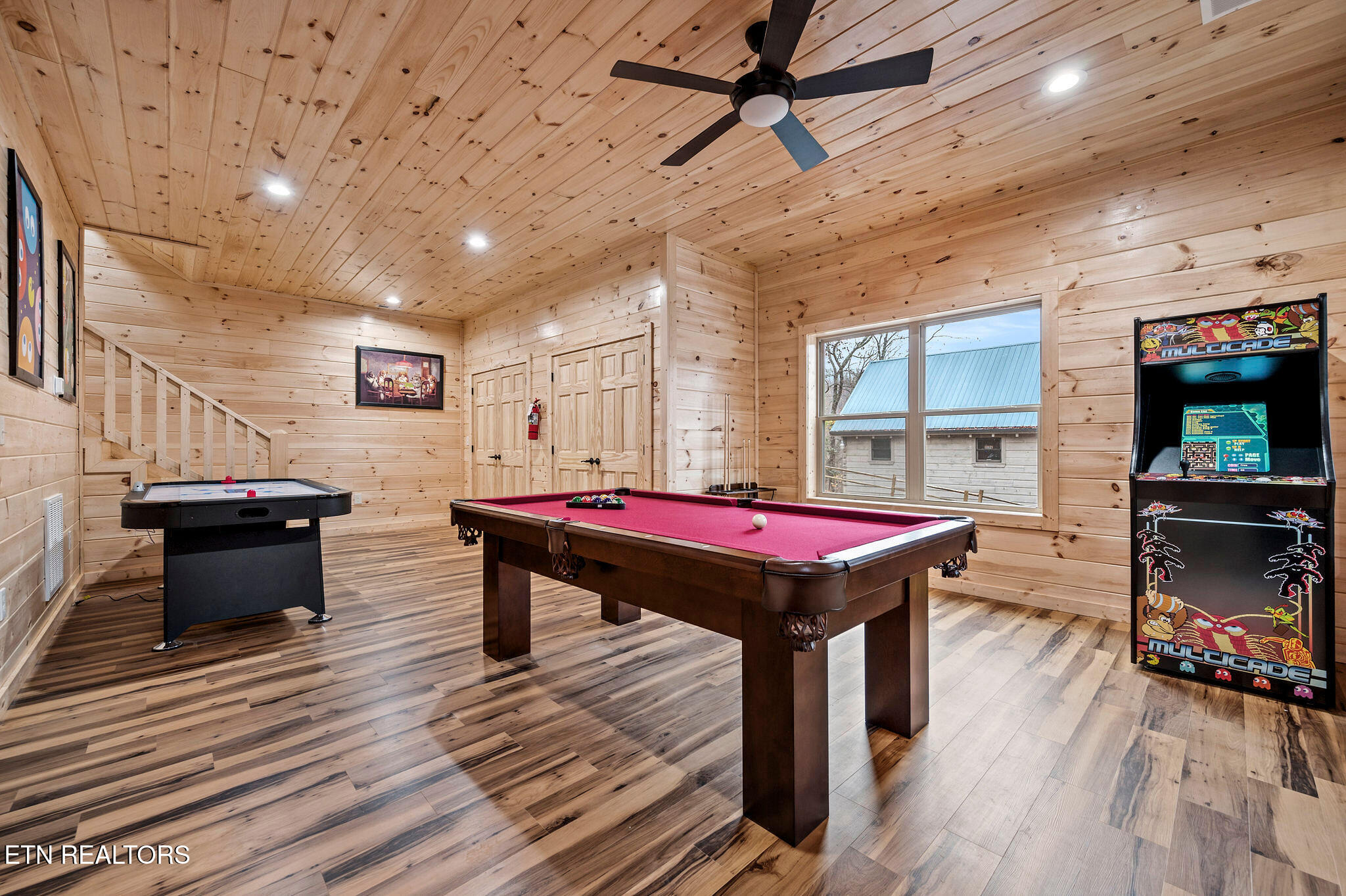 2184 Beach Front Drive Sevierville TN 37876