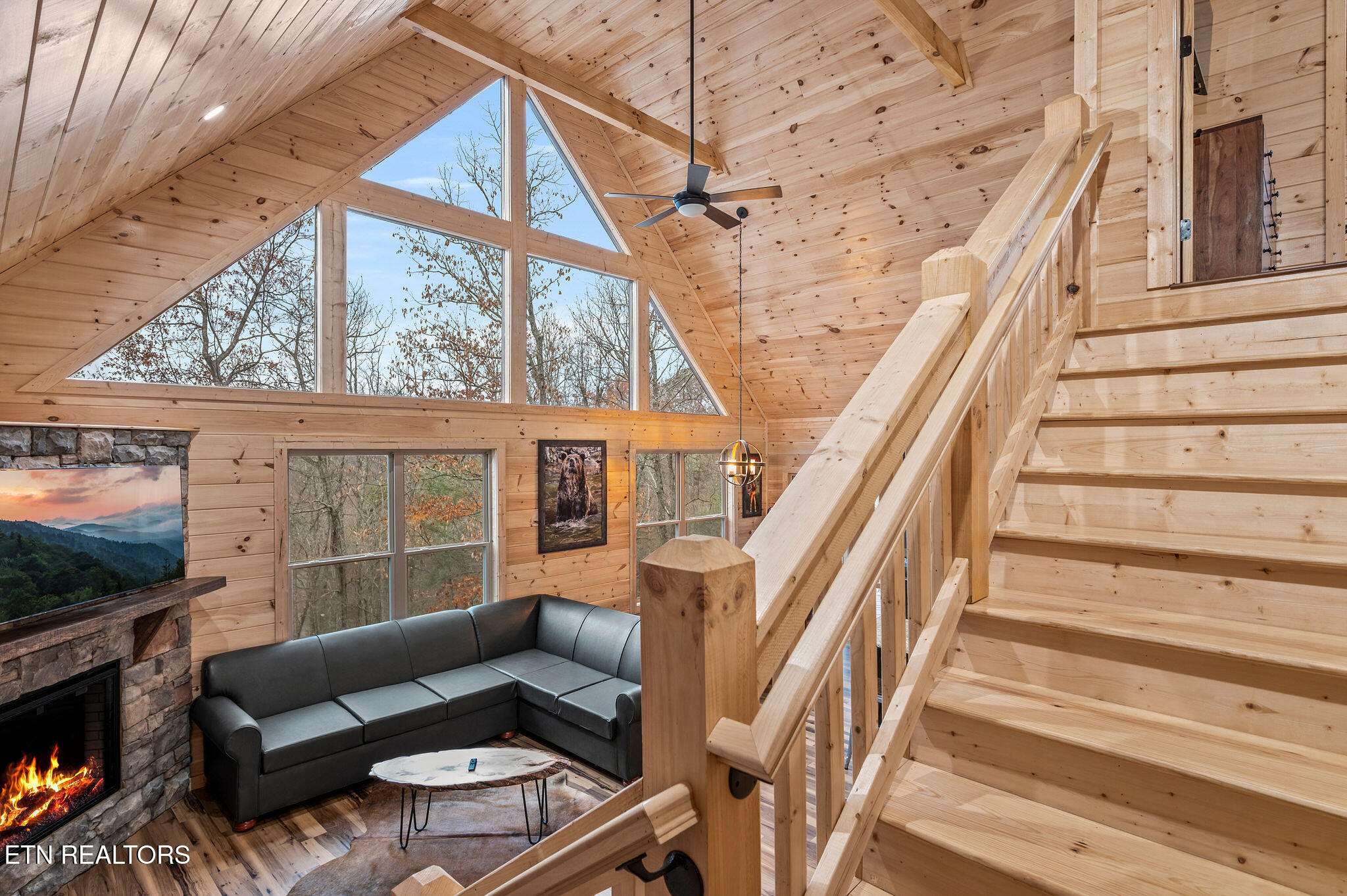 2184 Beach Front Drive Sevierville TN 37876