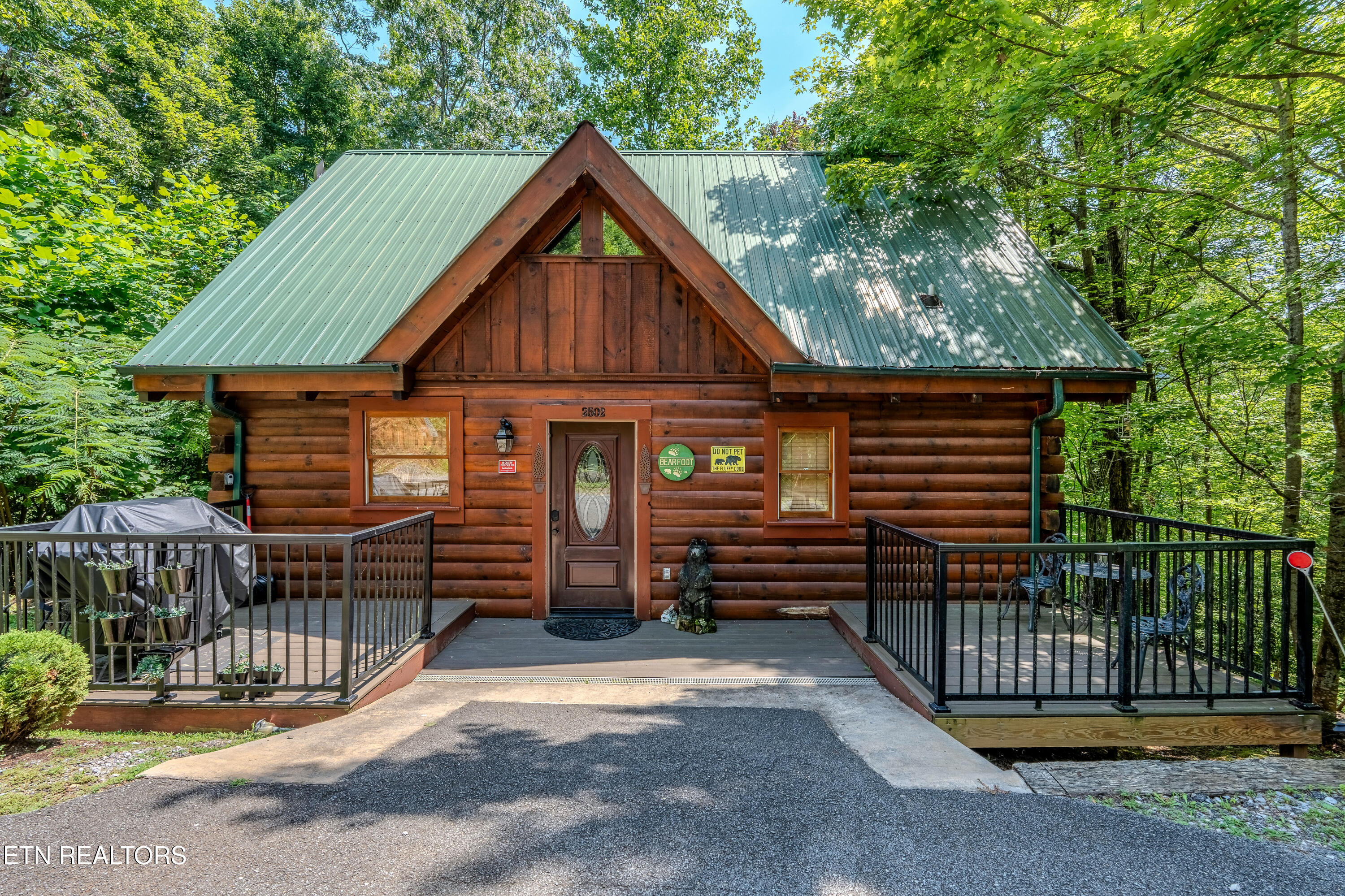 2502 N School House Gap Road Sevierville TN 37876