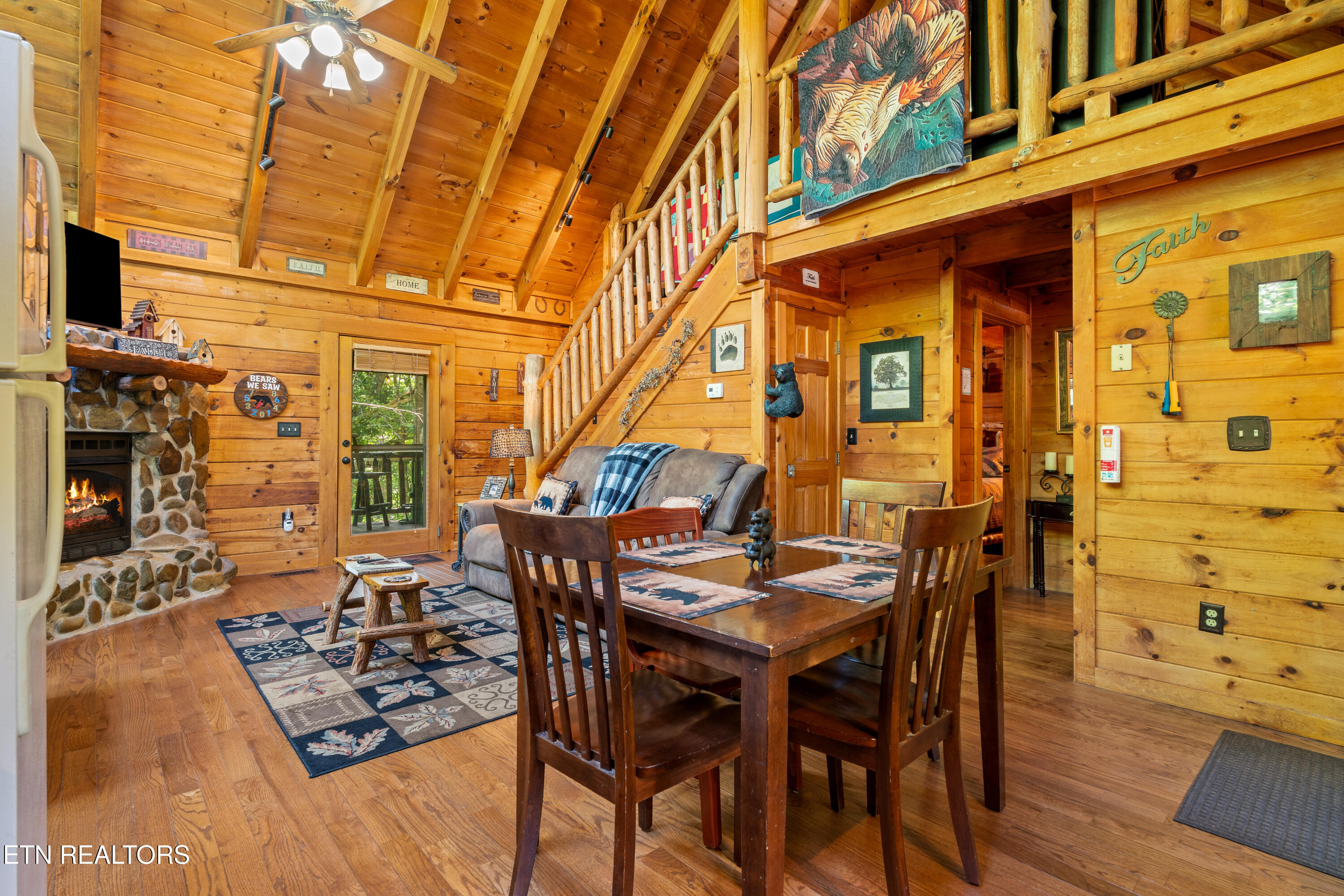 2502 N School House Gap Road Sevierville TN 37876