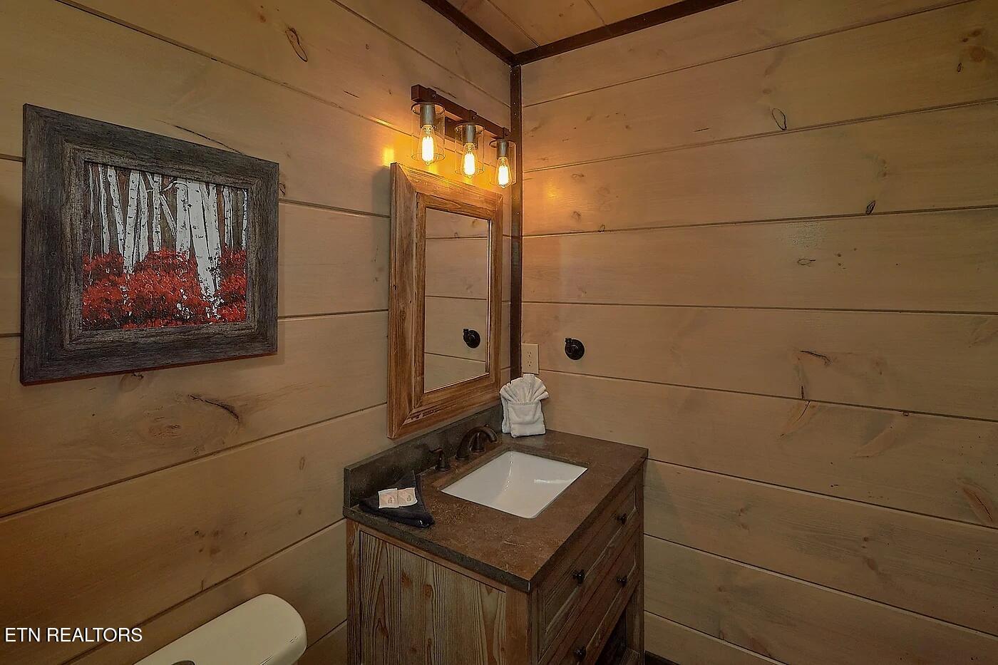 1175 Woodland Trek Lane Sevierville TN 37876