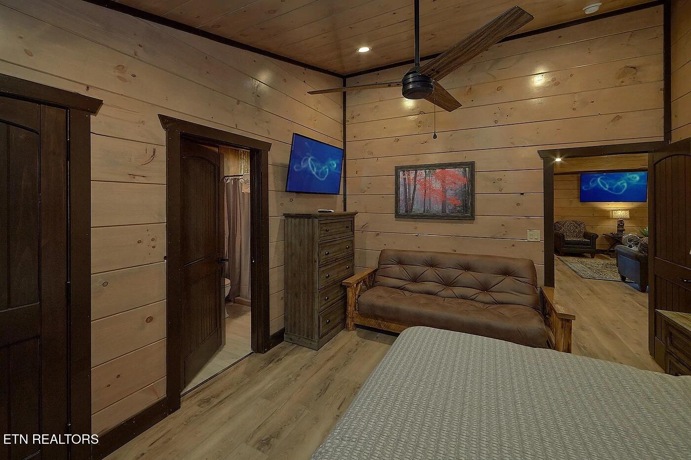 1175 Woodland Trek Lane Sevierville TN 37876