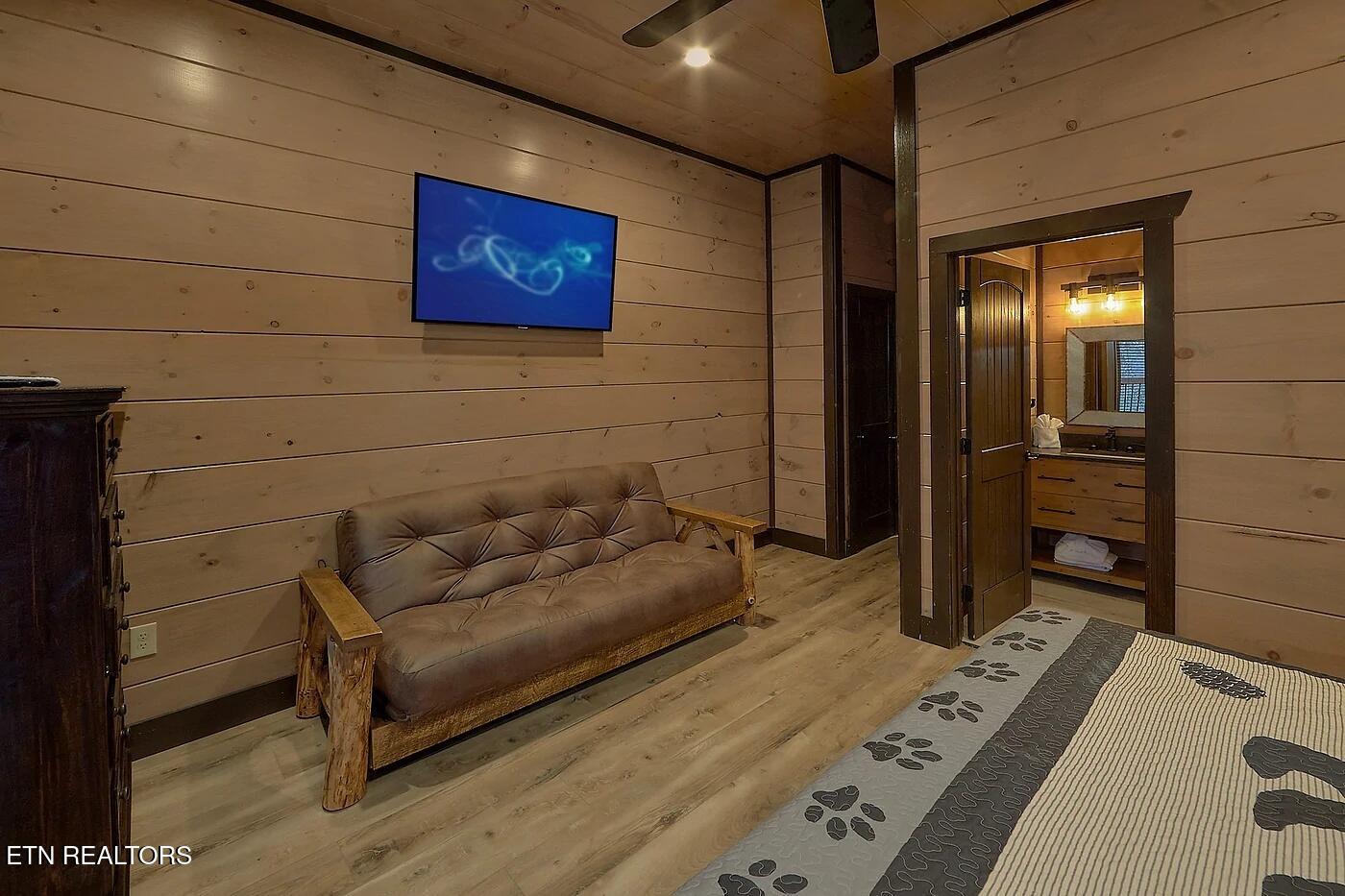 1175 Woodland Trek Lane Sevierville TN 37876