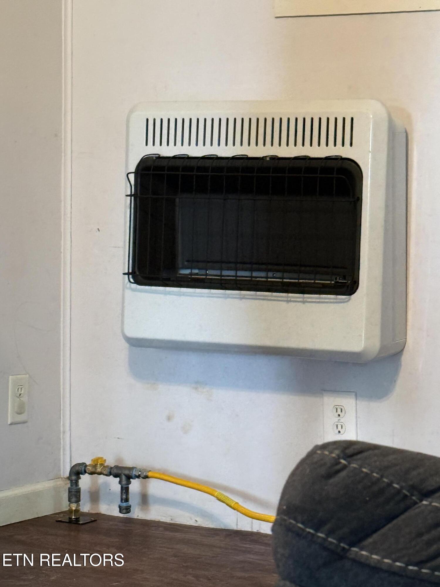 210 2nd Street Englewood TN 37329