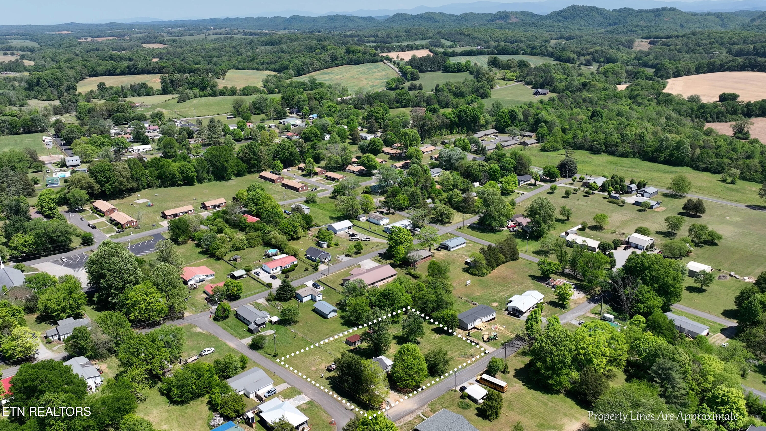 210 2nd Street Englewood TN 37329
