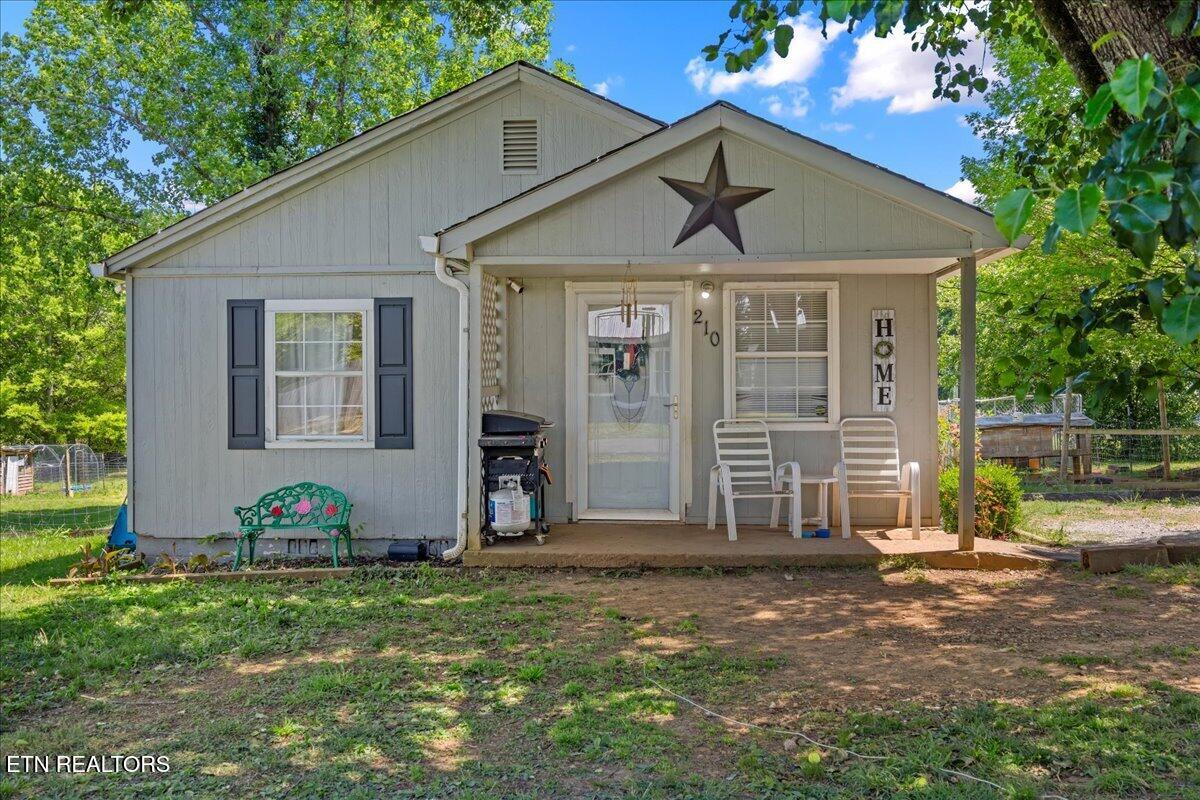 210 2nd Street Englewood TN 37329