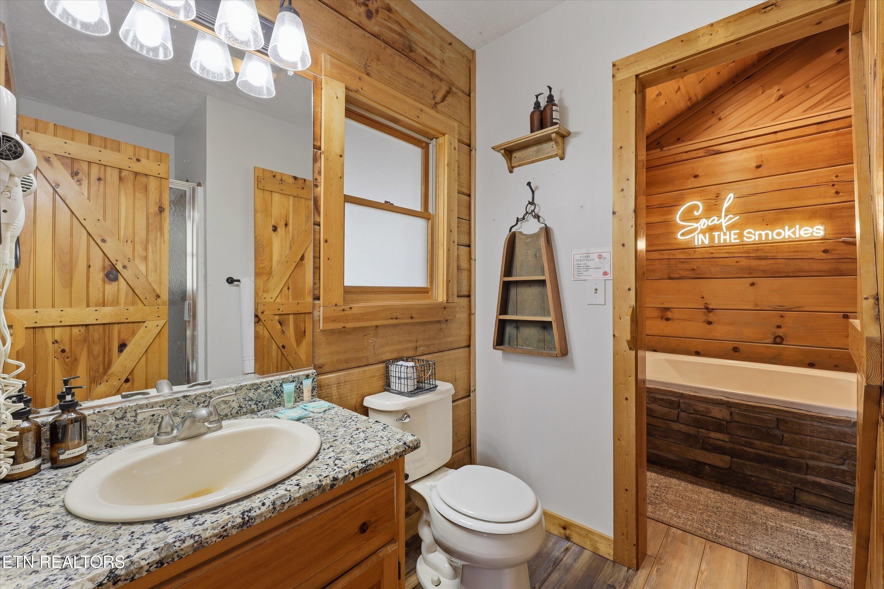 1639 Ridgecrest Drive Sevierville TN 37876